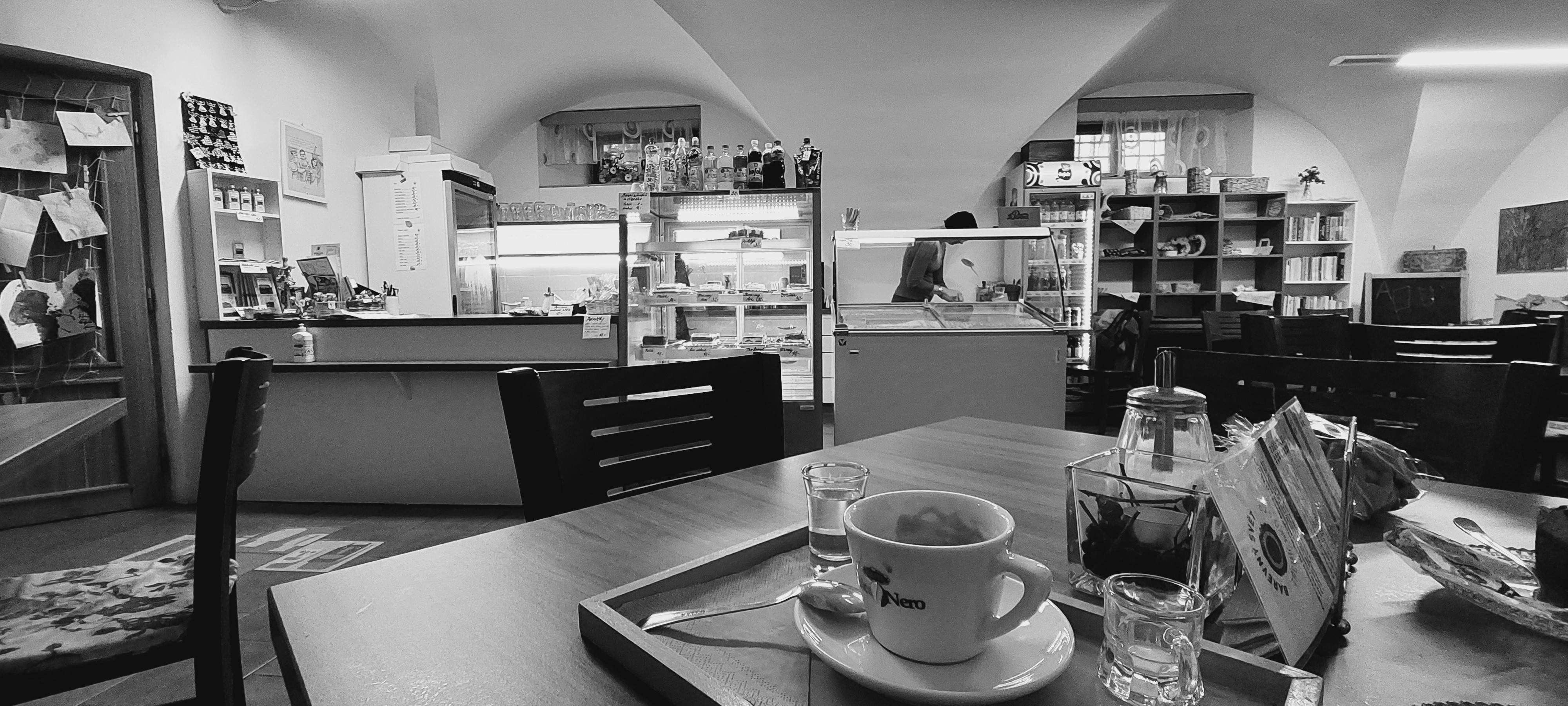 Kavárna a obchod Barevný svět foto 3