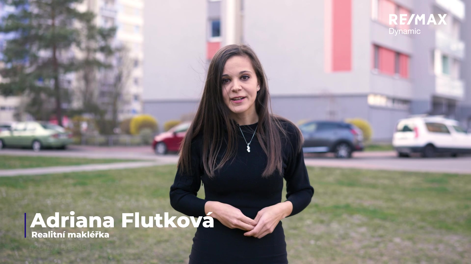 Adriana Flutková - realitní makléř RE/MAX foto 2 (náhled videa)