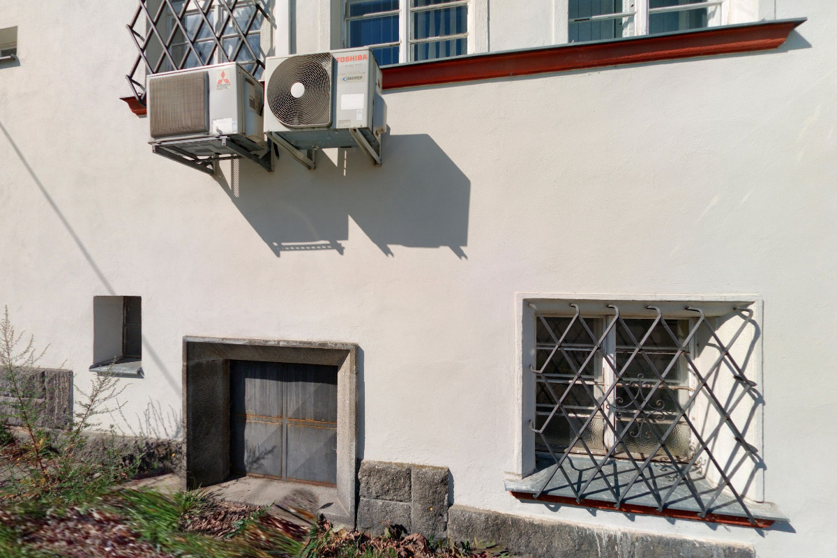 Bankomat České spořitelny