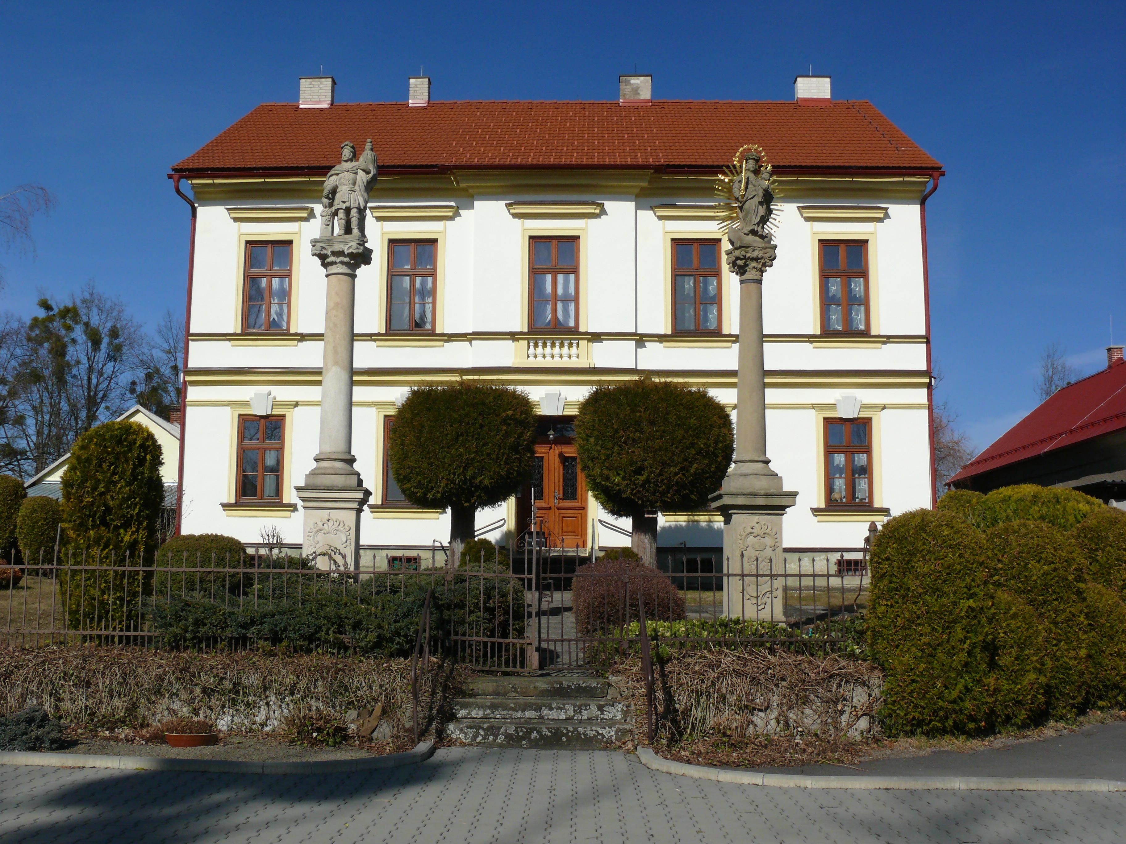 Římskokatolická farnost Domaslavice