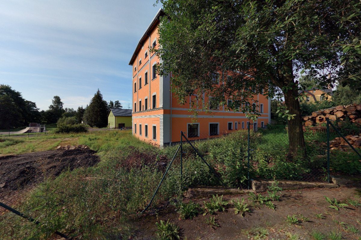 Střední zdravotnická škola a Obchodní akademie Rumburk - domov mládeže