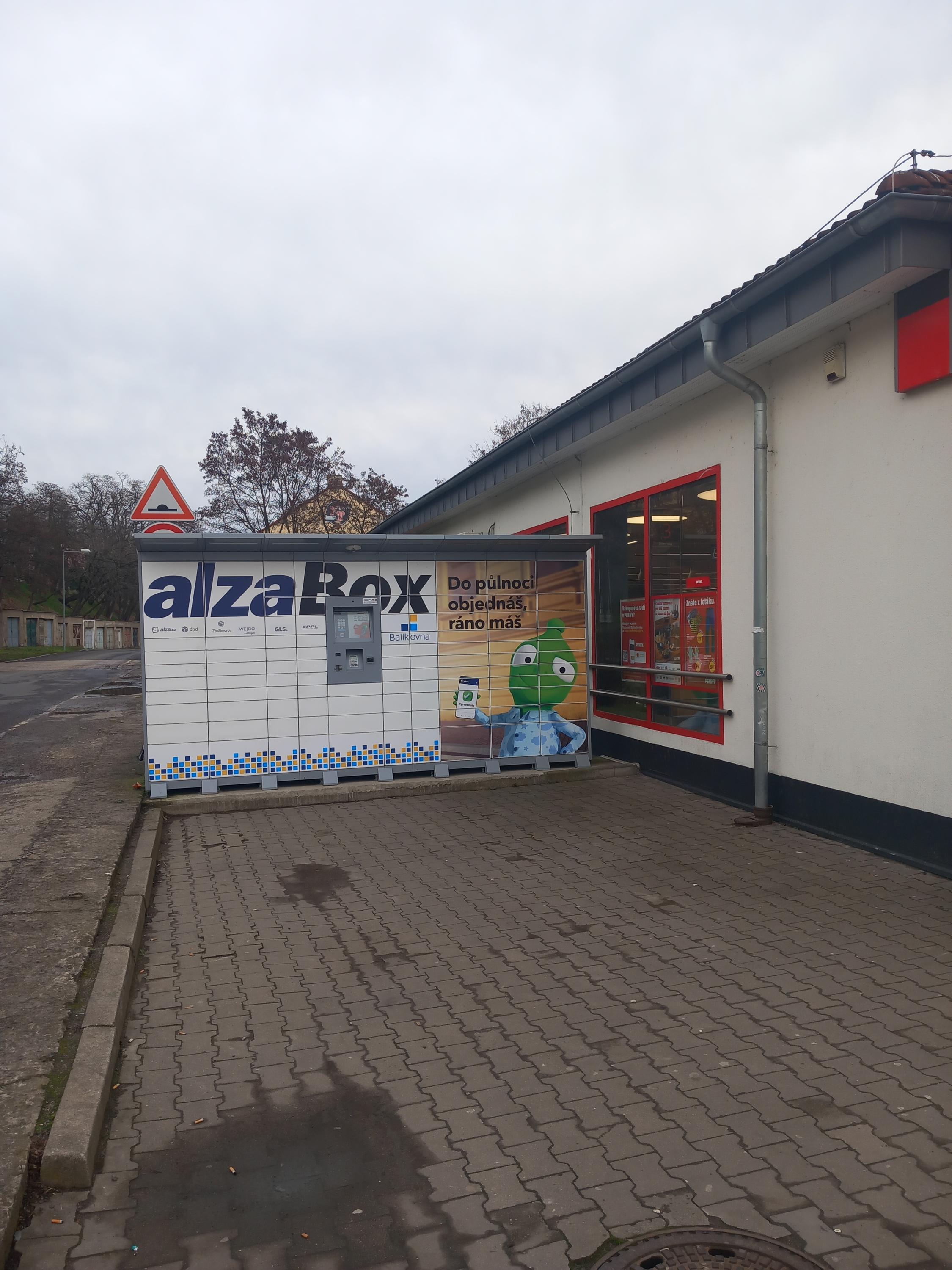 AlzaBox foto 2