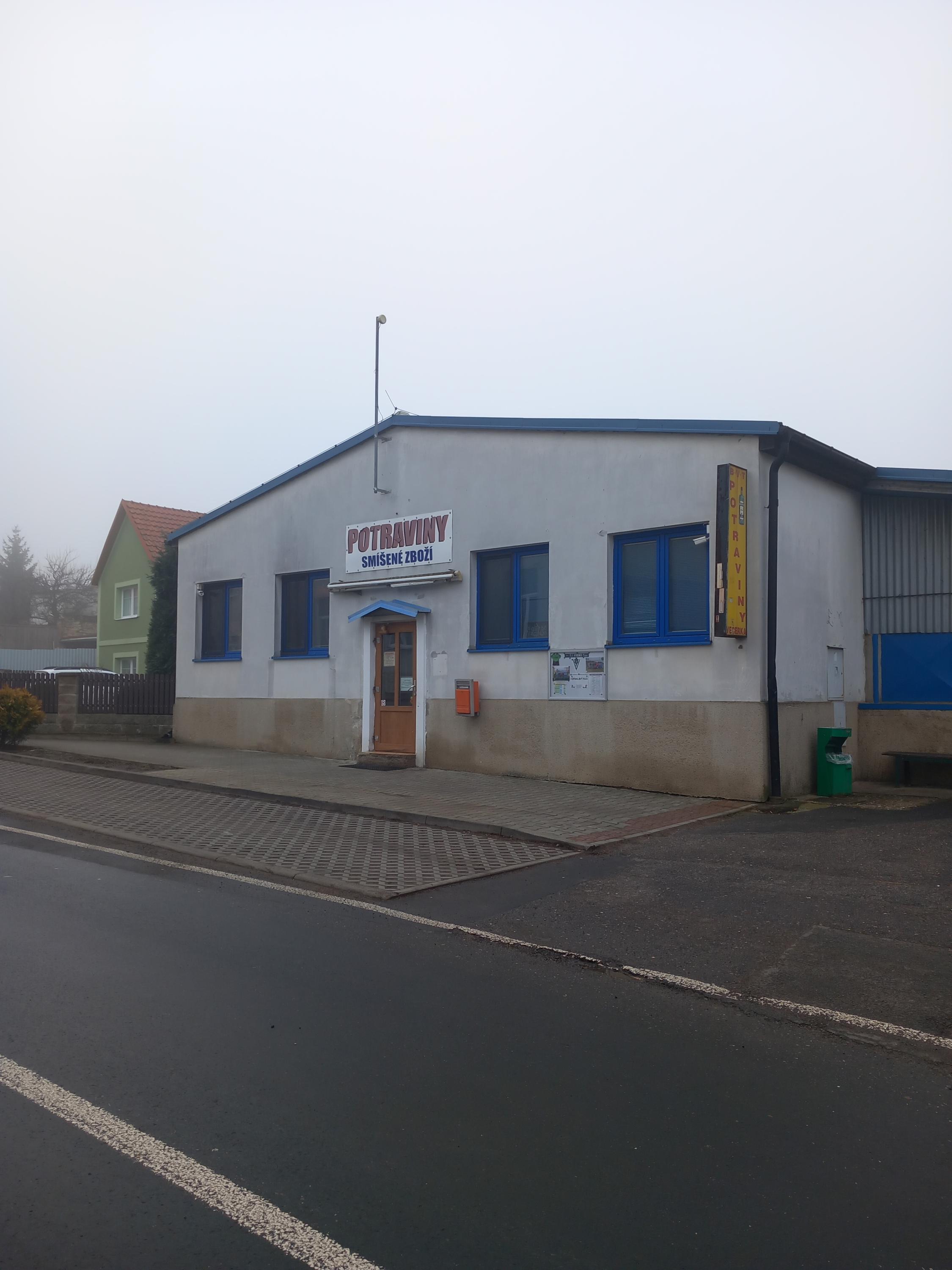 Prodejna smíšeného zboží foto 2