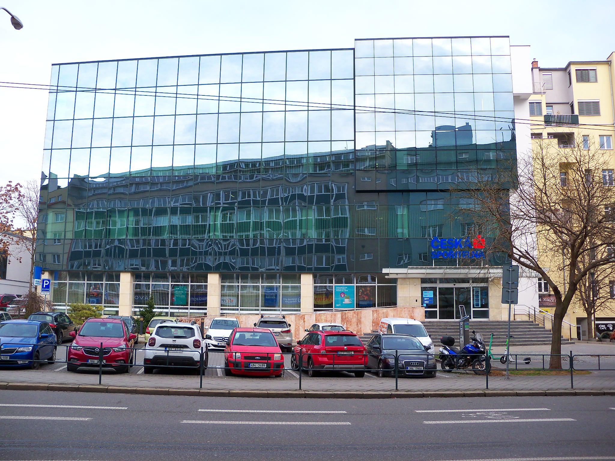 Bankomat České spořitelny foto 2