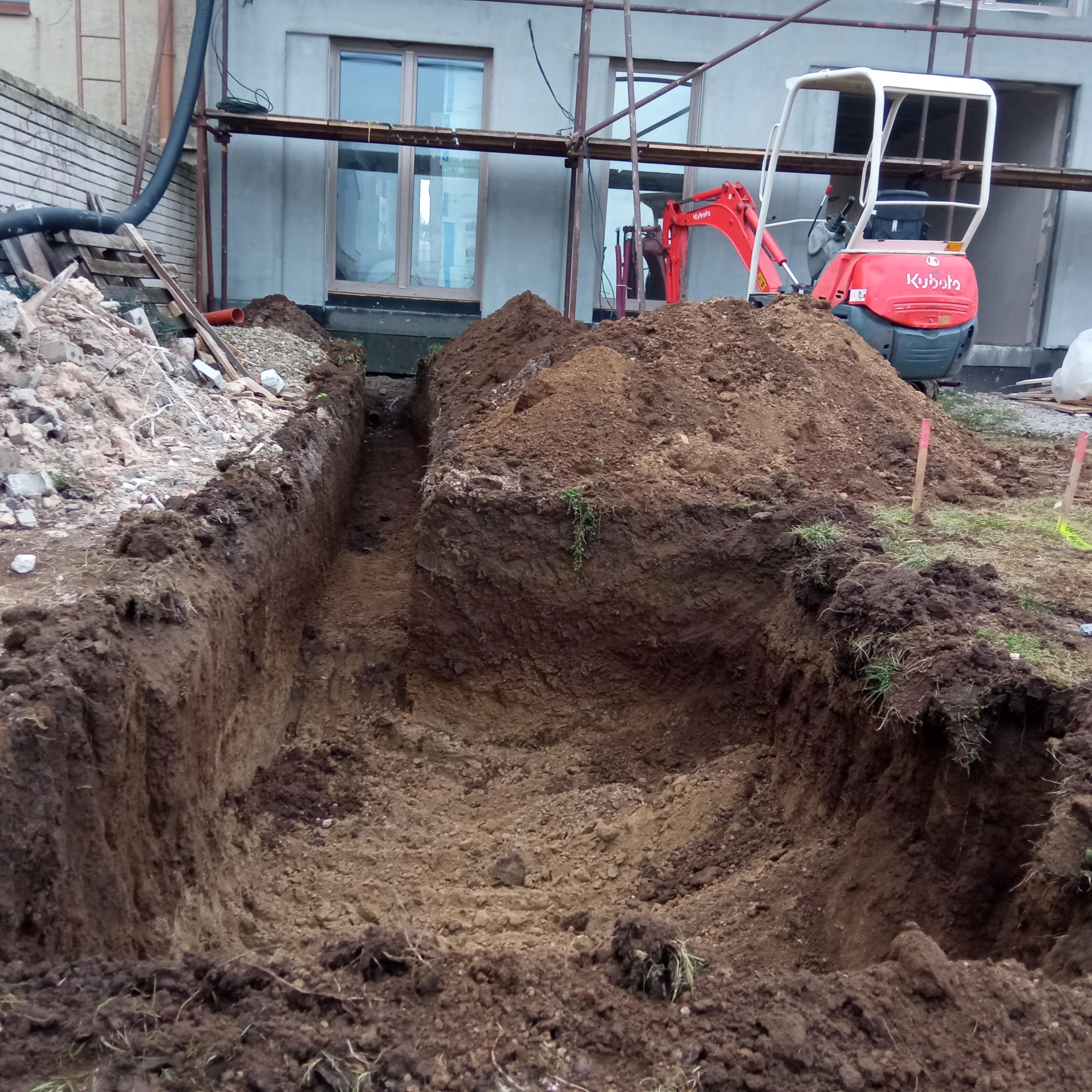 Tomáš Svoboda - zemní a výkopové práce minibagrem foto 4