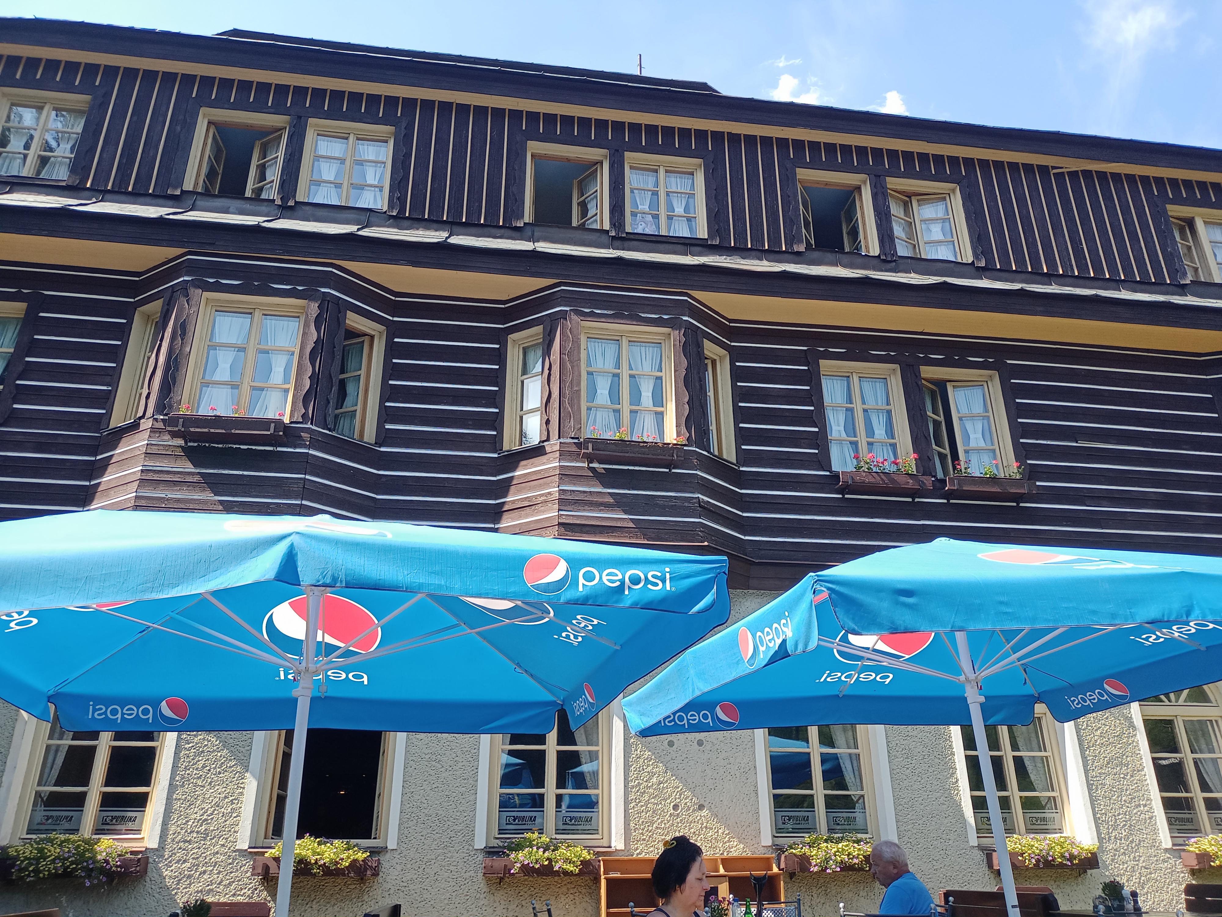 Alpský hotel - restaurace Republika 1920 foto 5