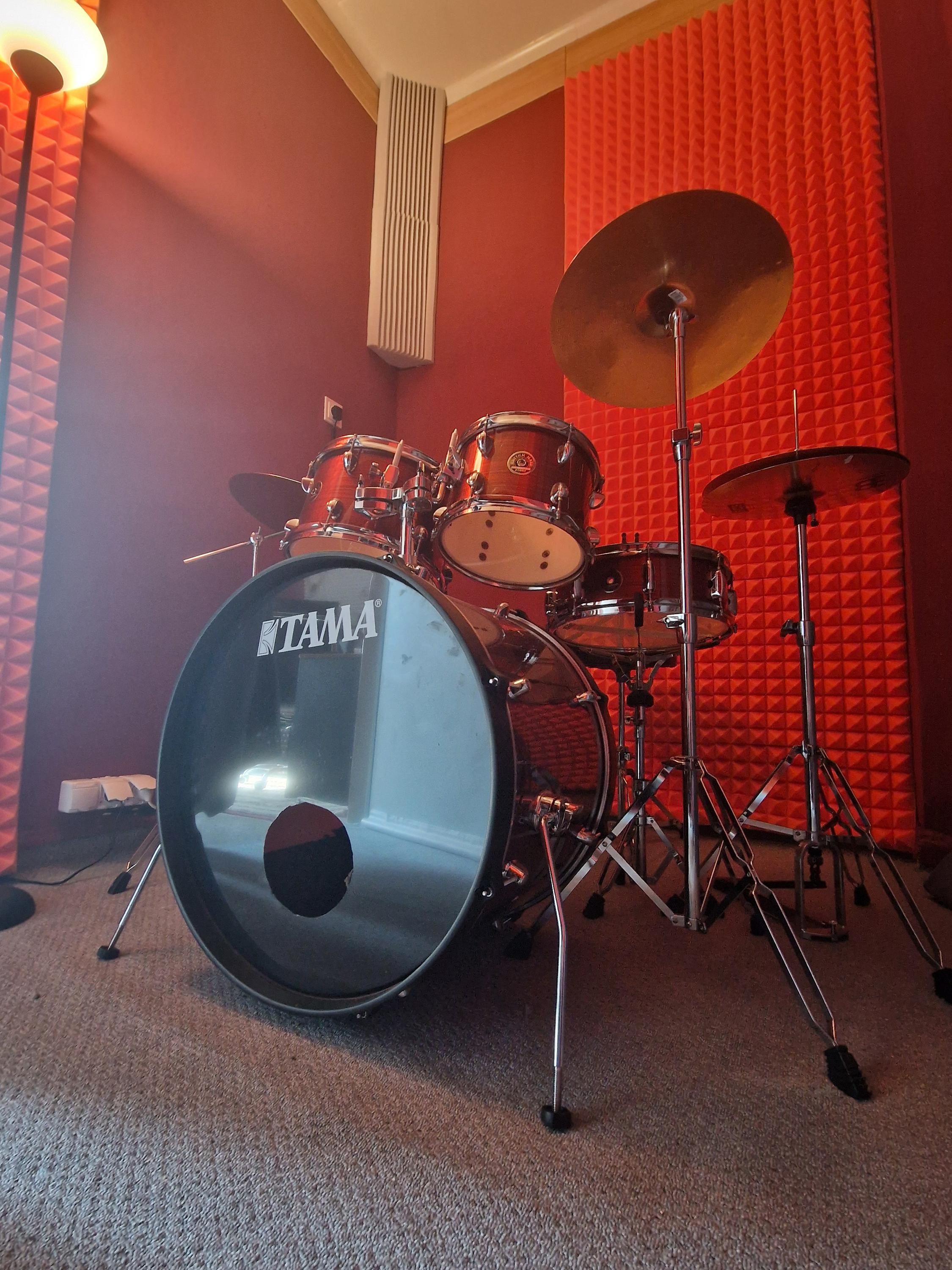Drop-D Music Studio foto 3