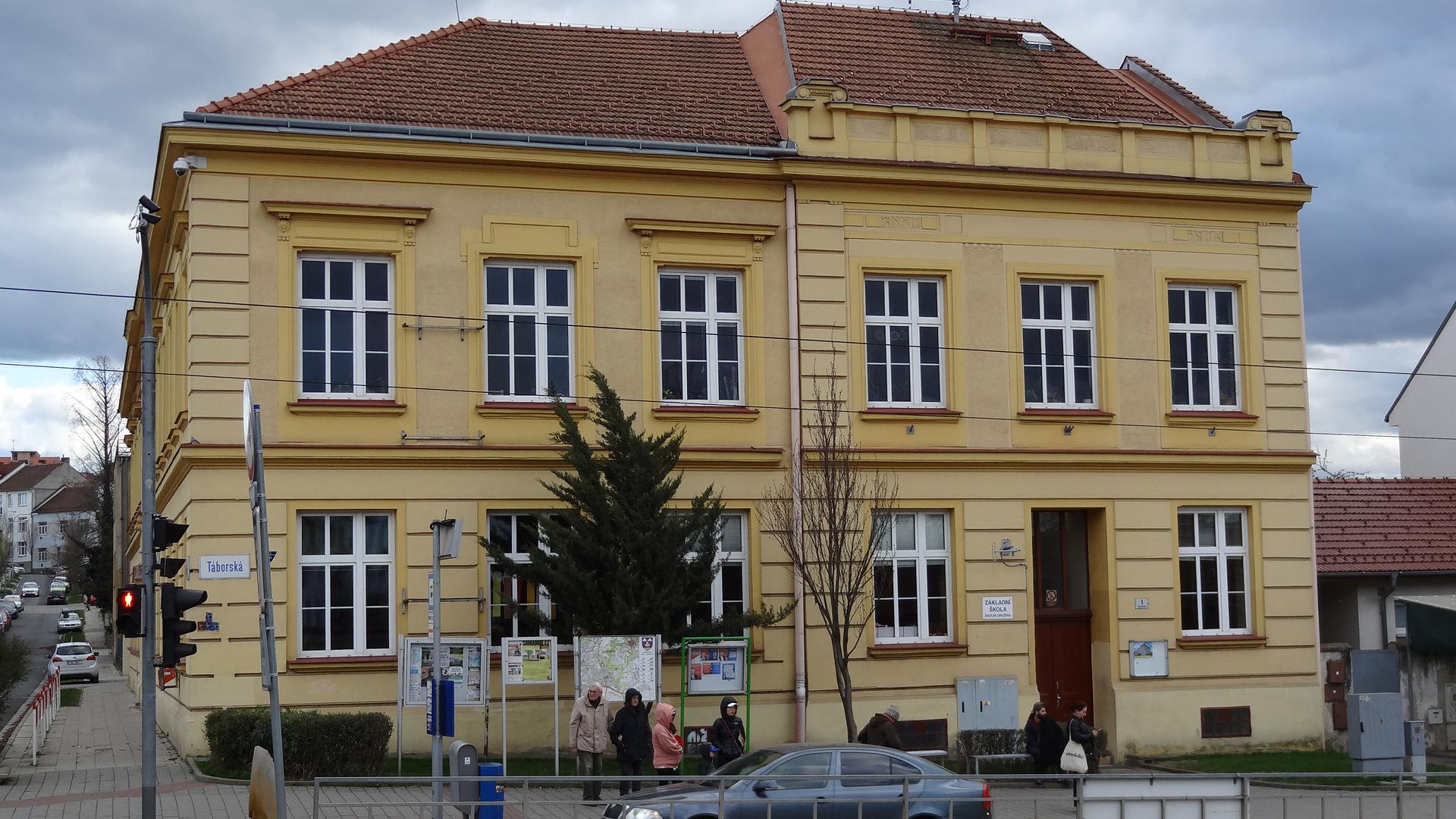 ZŠ Masarykova Brno, Kamenačky foto 3