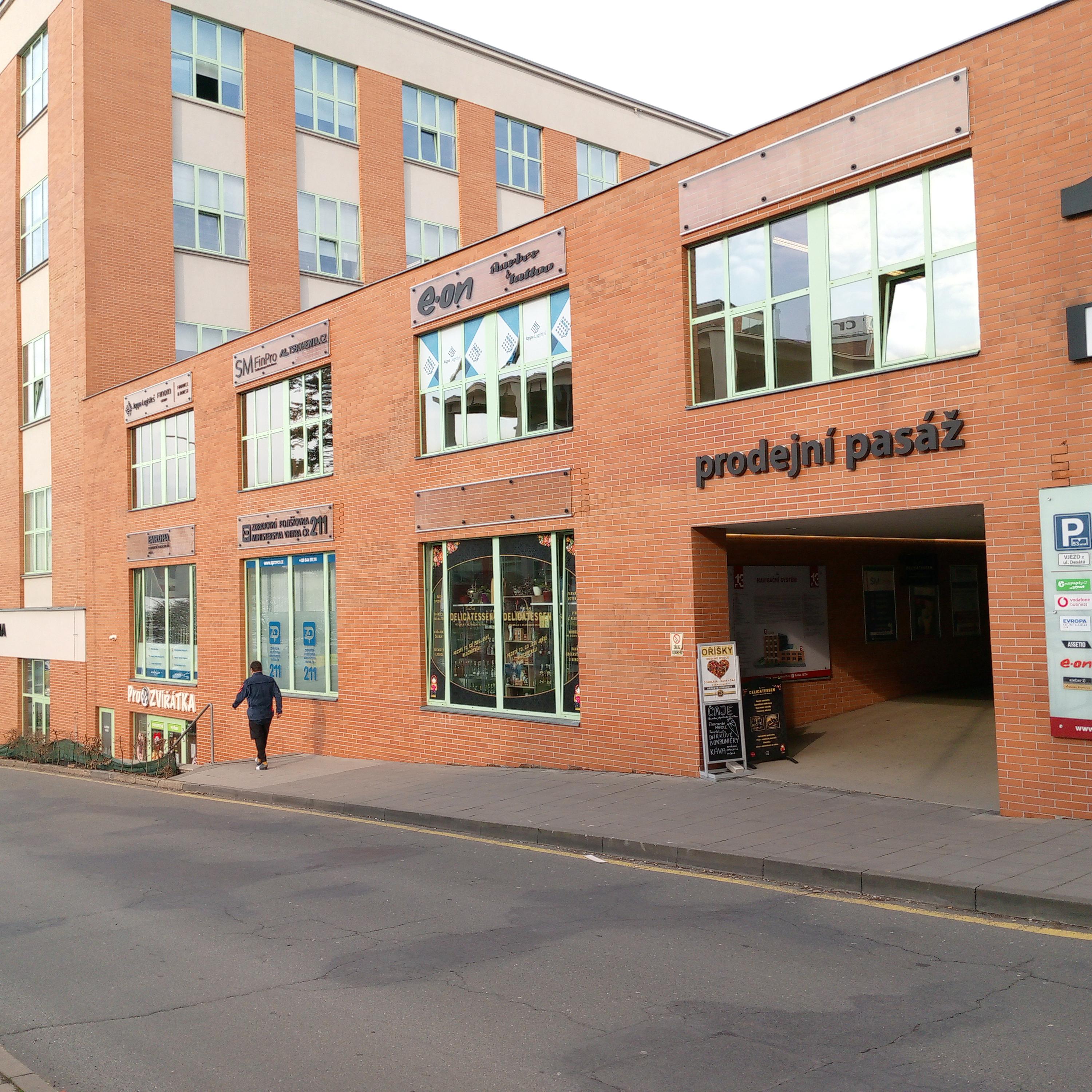 Zlín Brokers, s.r.o.