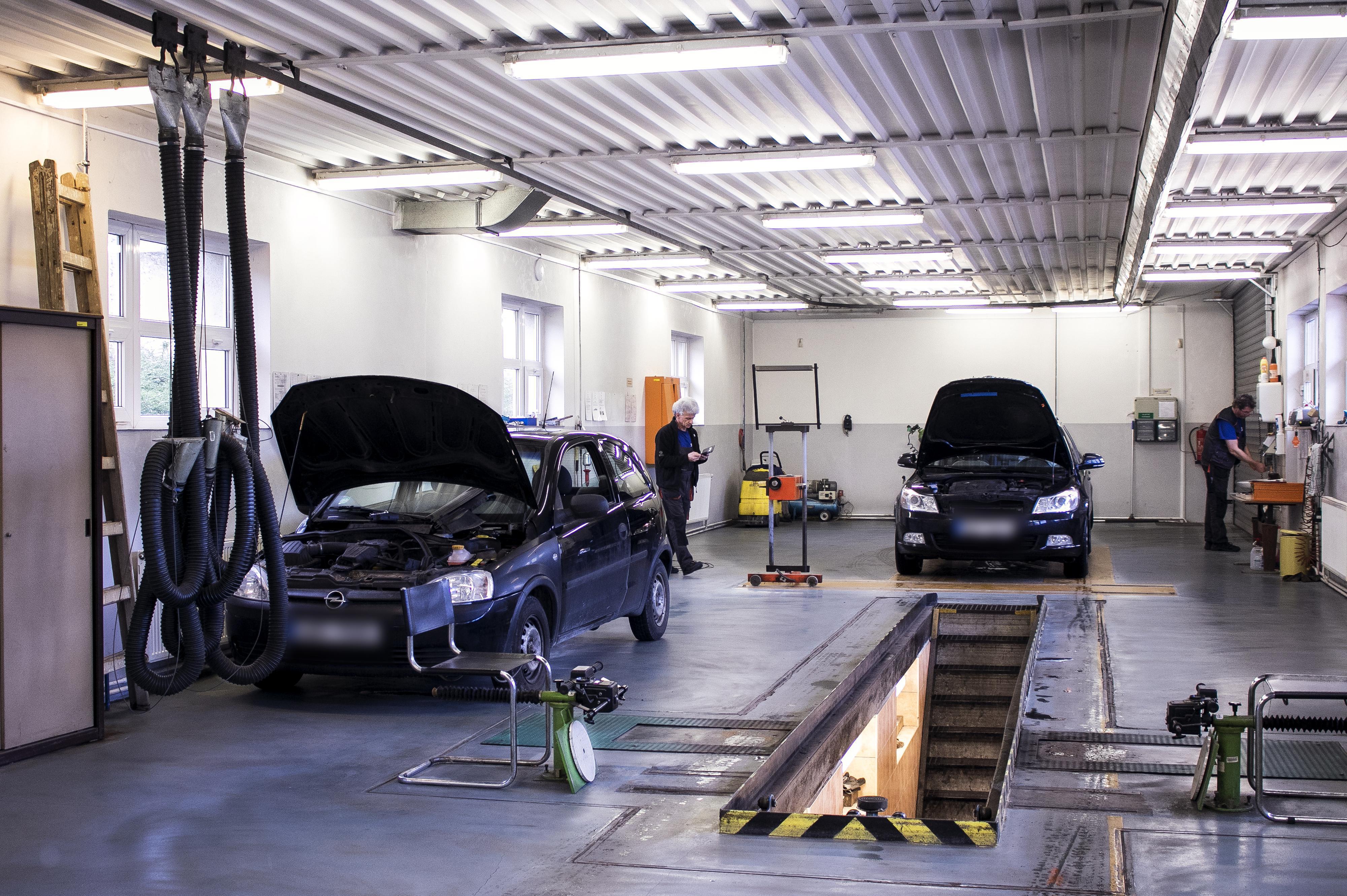 Autodoprava, STK - Zařízení služeb pro Ministerstvo vnitra