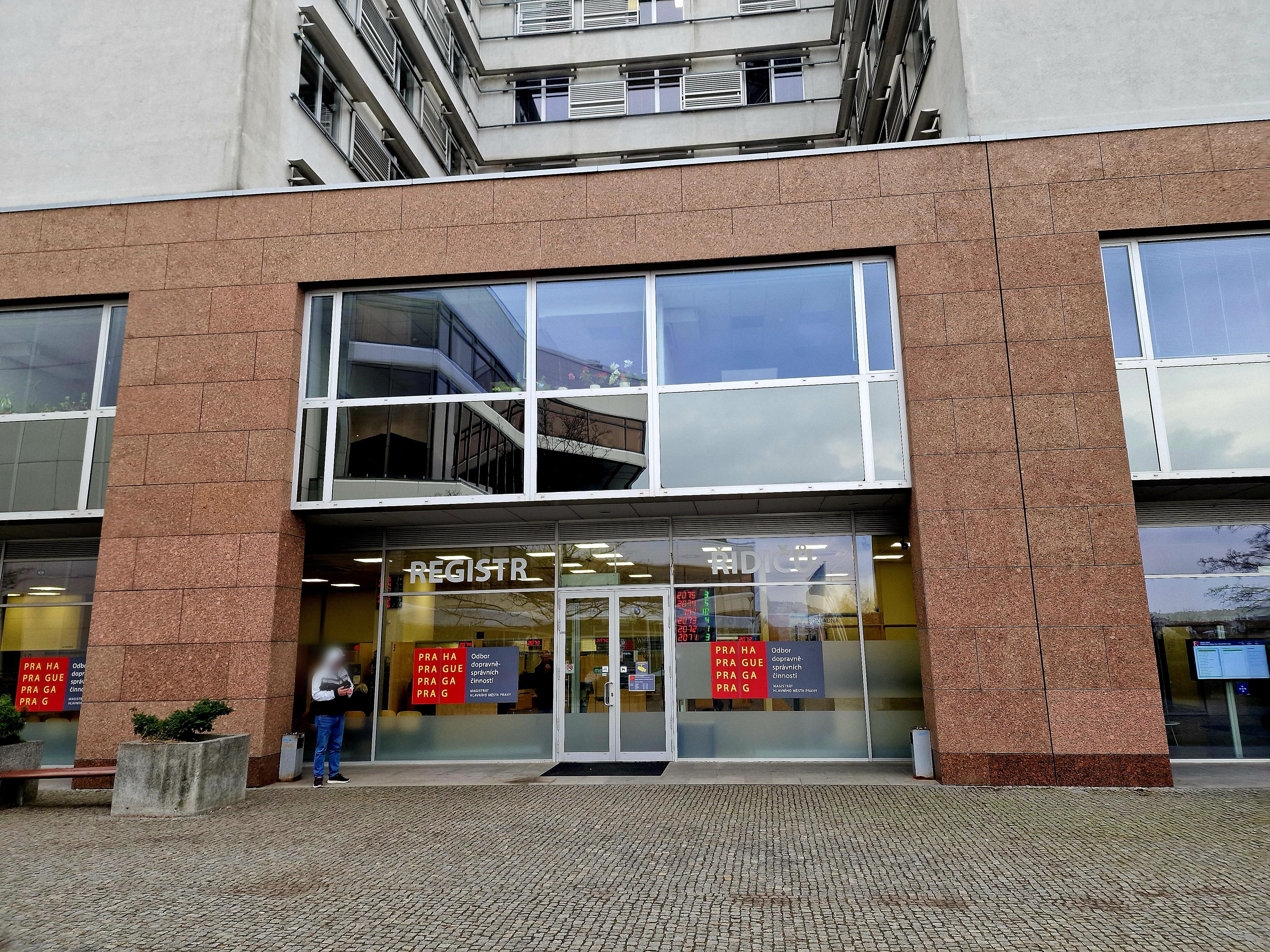 Registr vozidel a řidičů