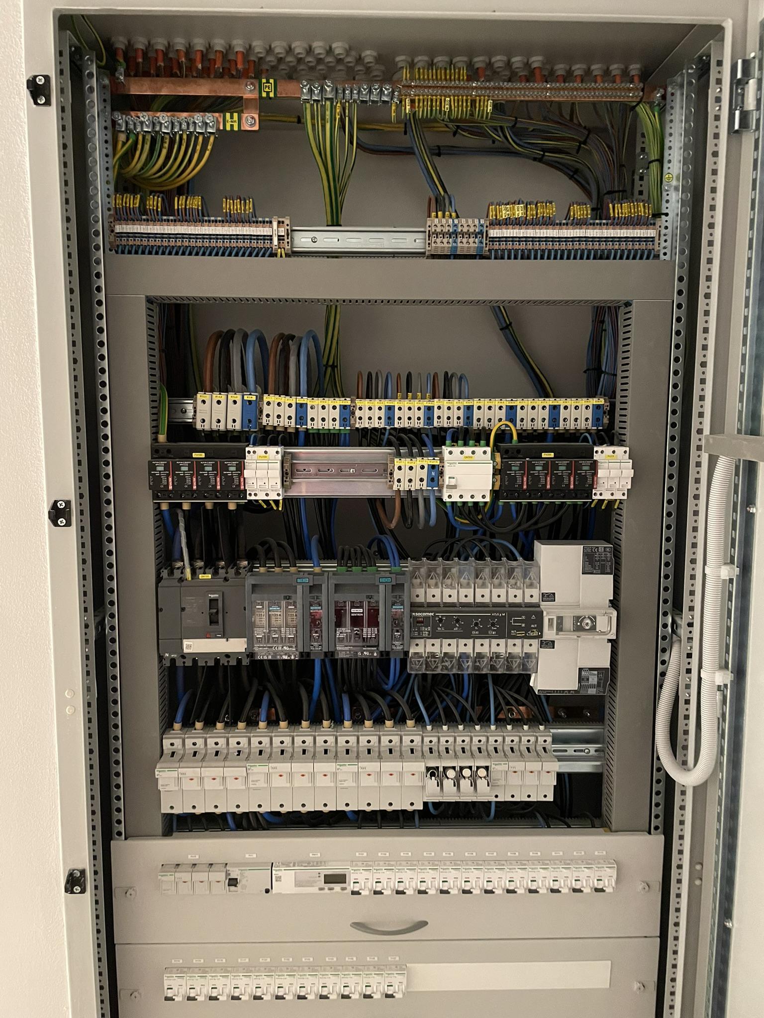 Adamec Elektromontáže foto 4