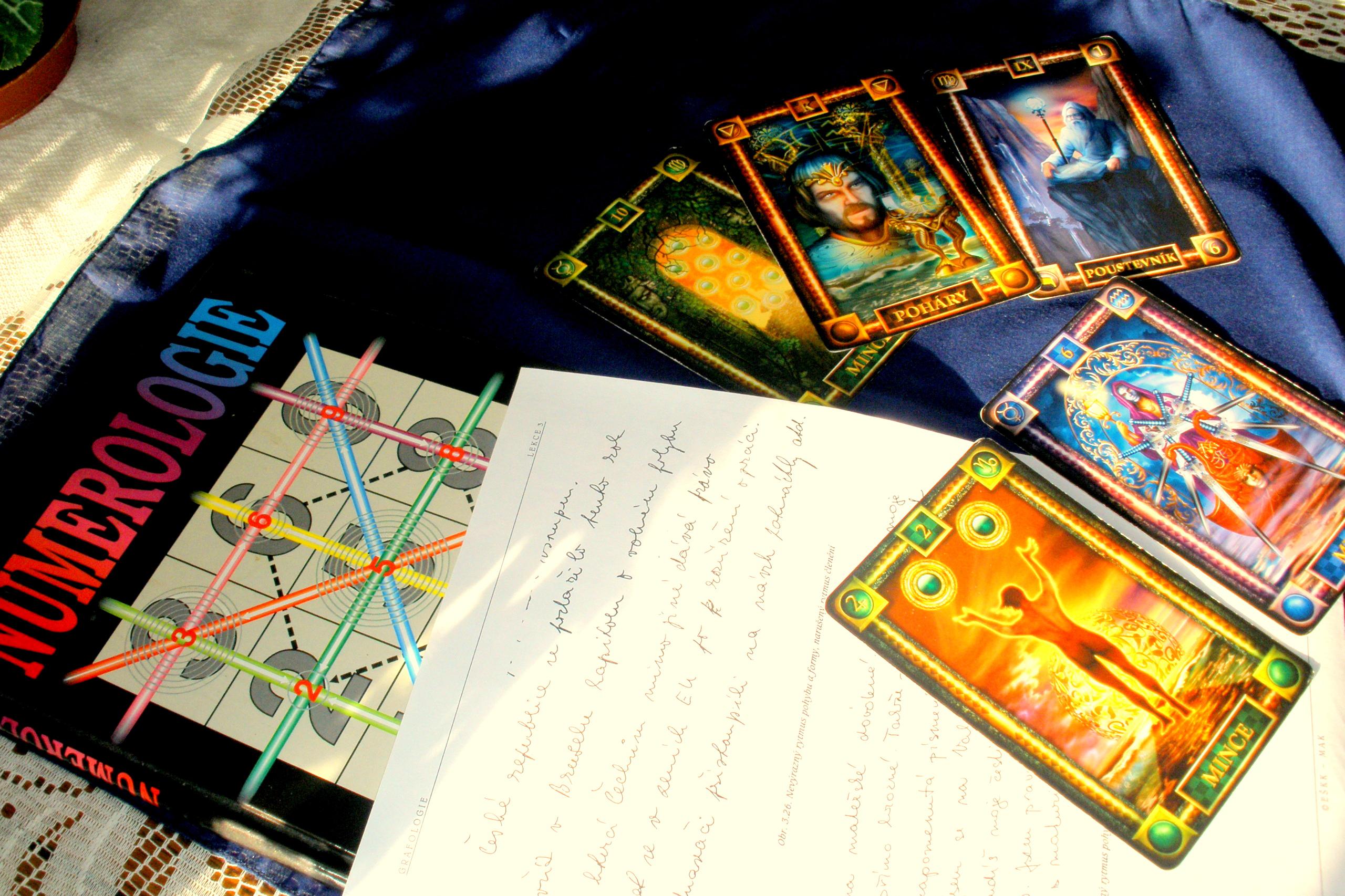 Osobní  poradenství , numerologie a grafologie