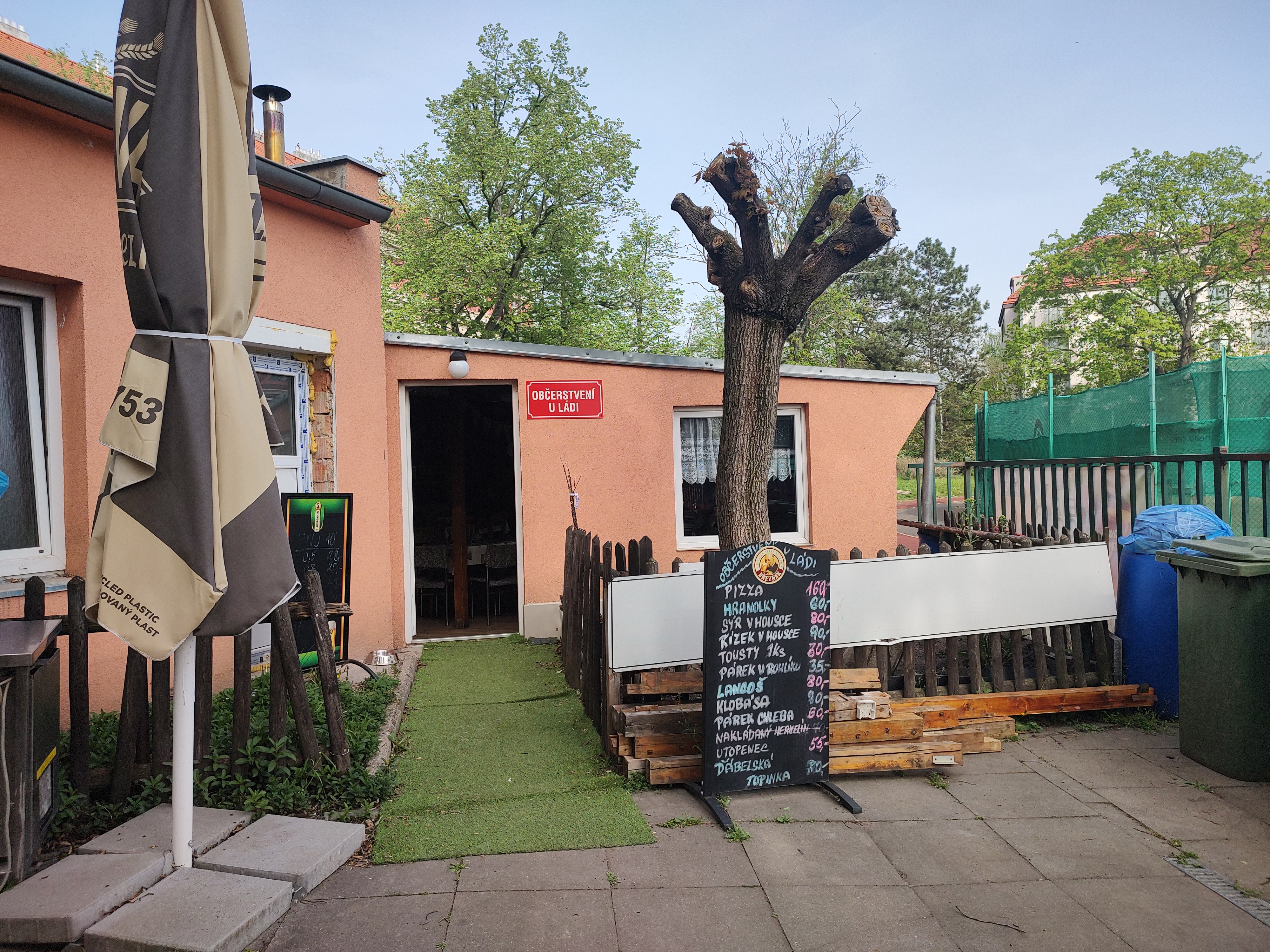 Občerstvení u Ládi foto 3