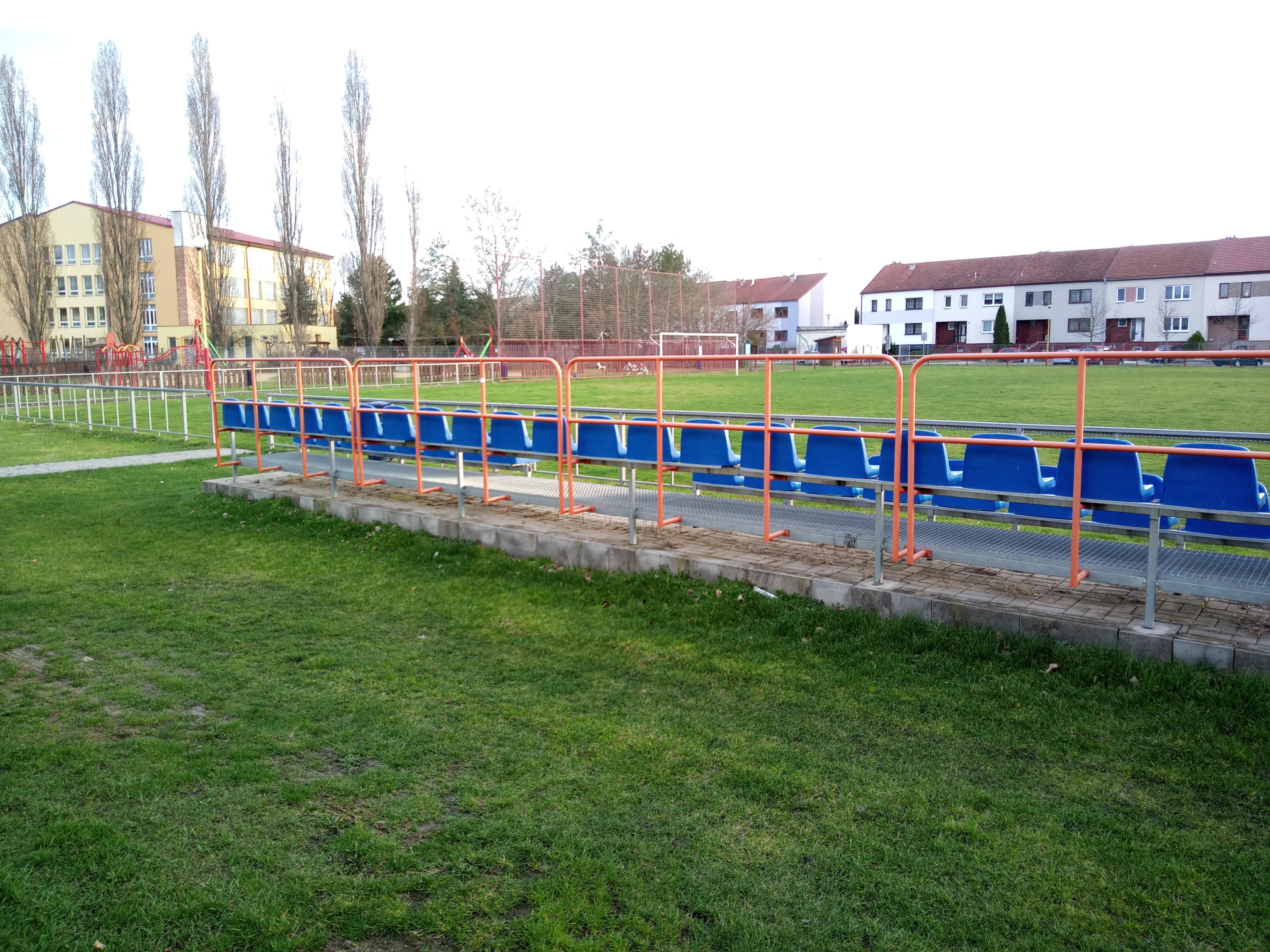 Fotbalové hřiště TJ Velké Bílovice foto 6