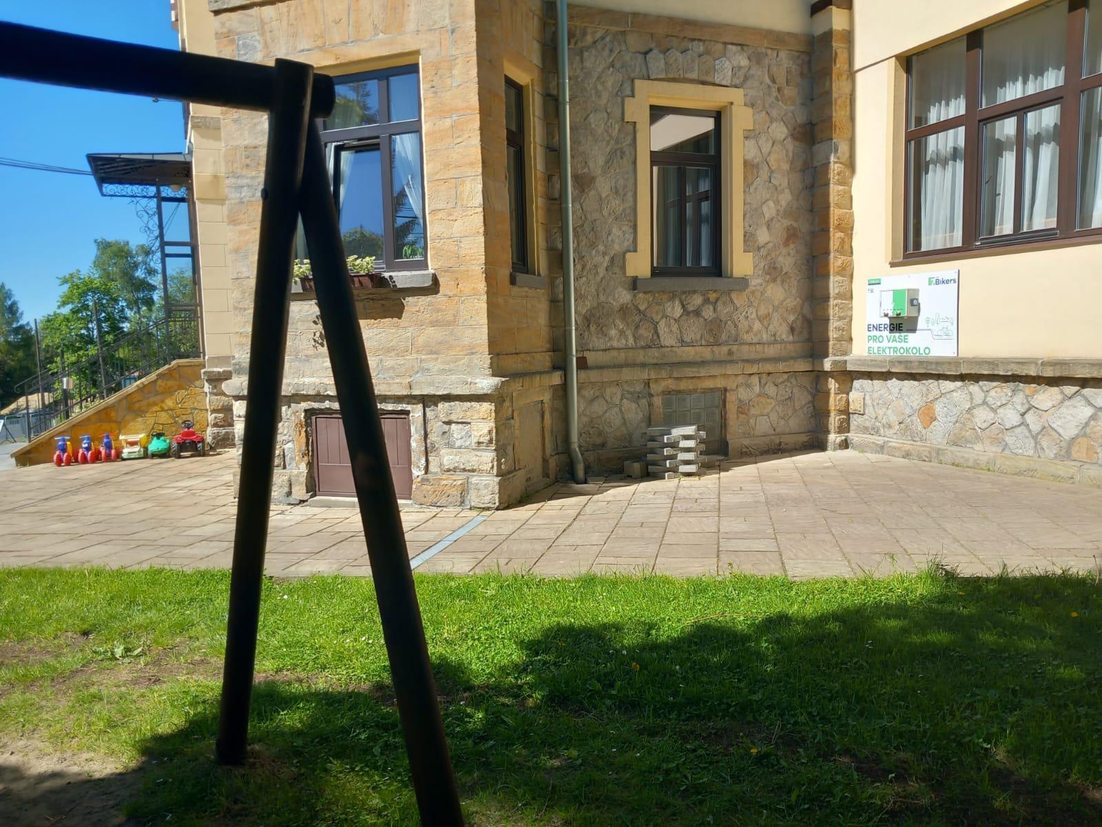 Nabíjecí stanice Hotel Švýcarský dům foto 3