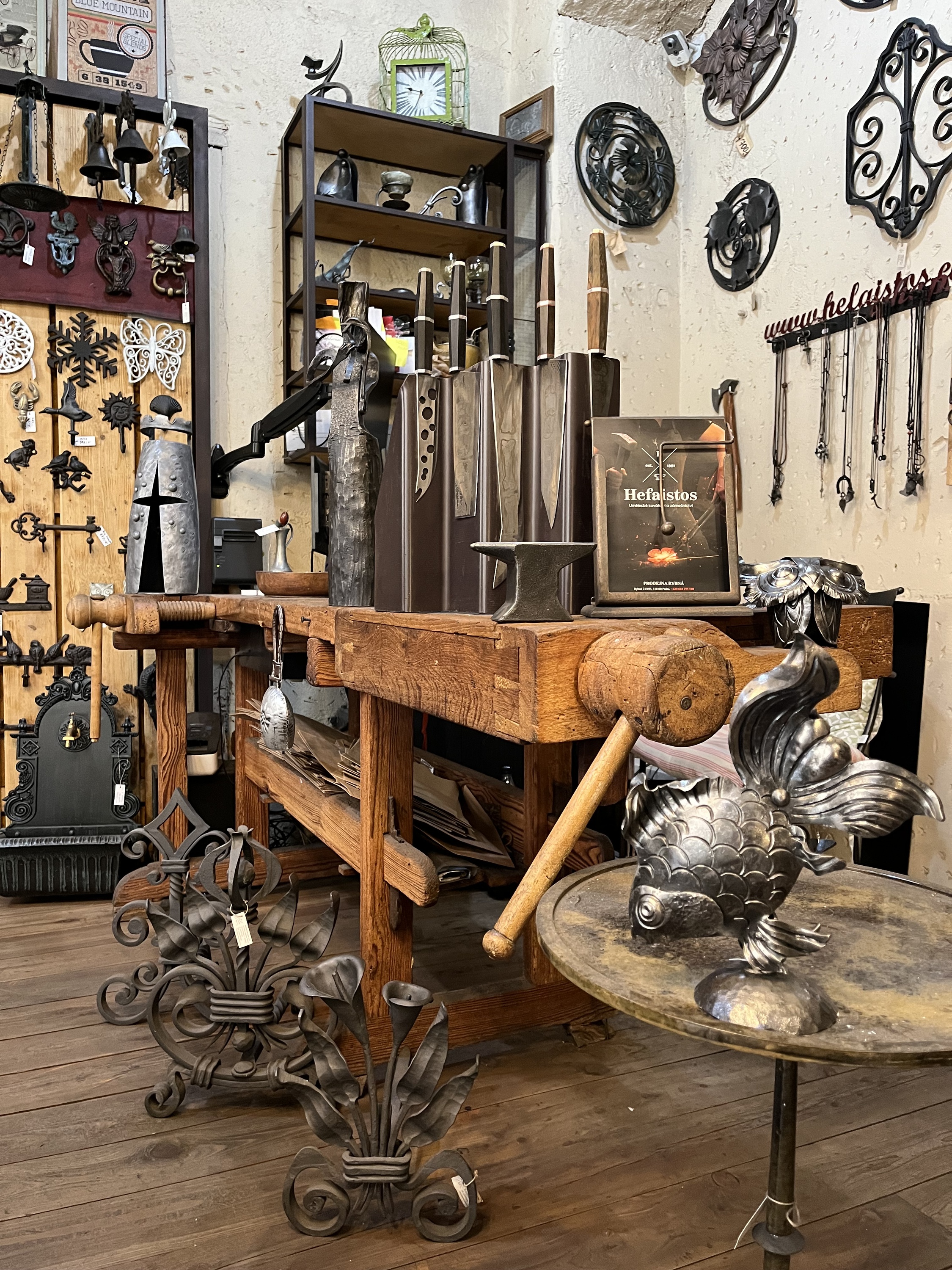HEFAISTOS prodejna a kovářská dílna foto 3
