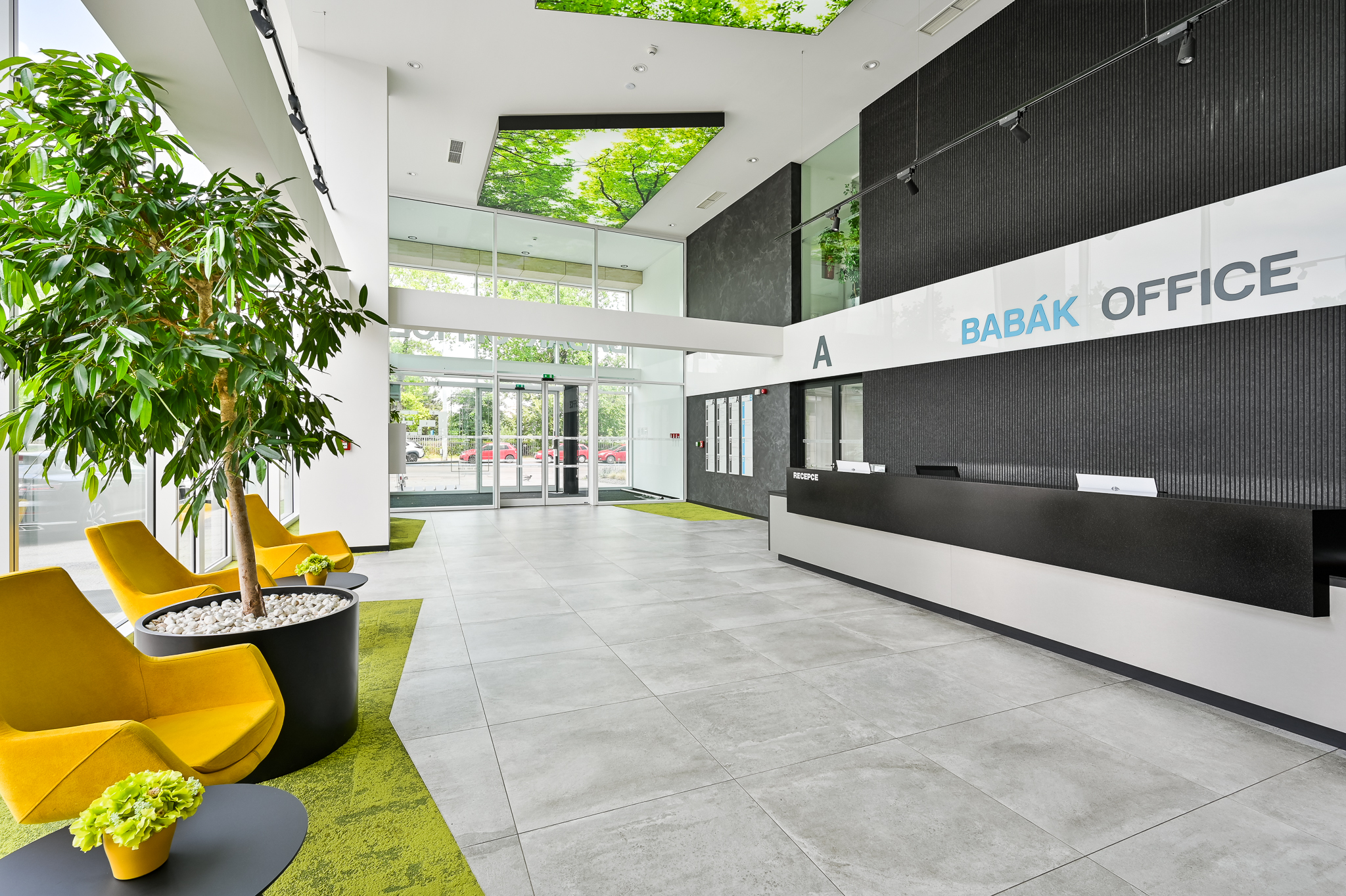 Lucie Rusznyáková - Renoma Real s.r.o. foto 3