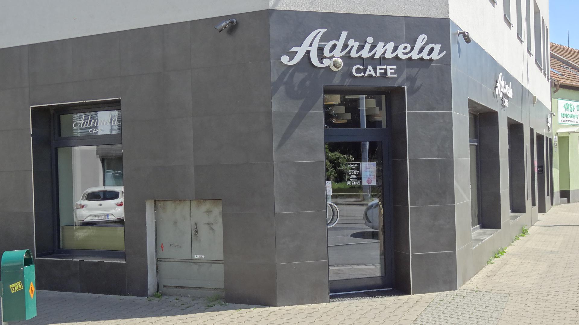 Adrinela Cafe