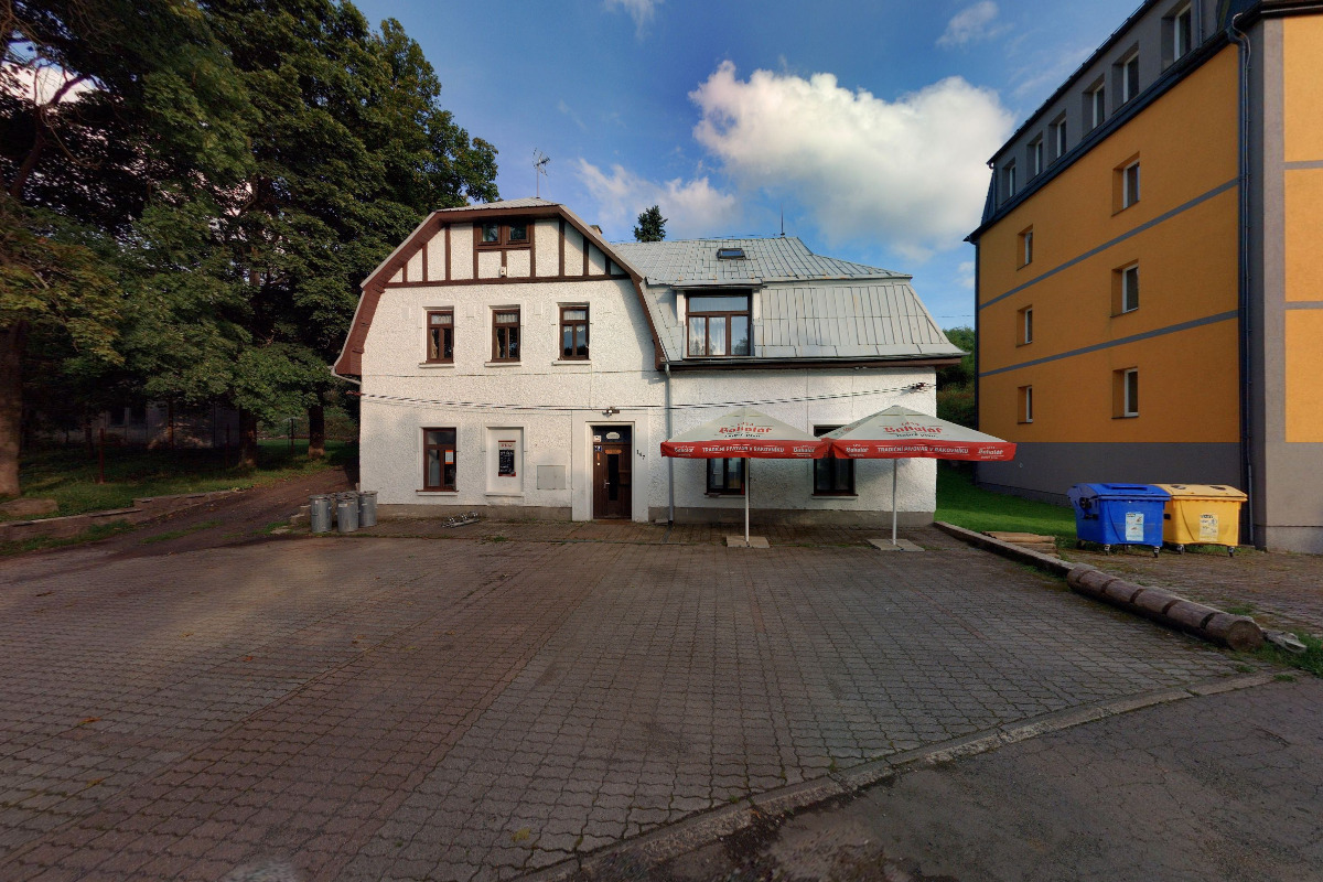 Bílý dům Kovářská - stellplatz