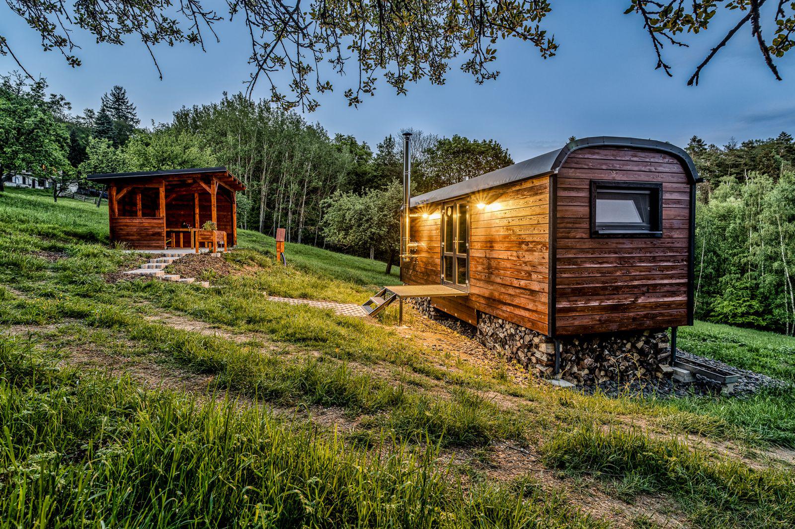 Císařský medový glamping