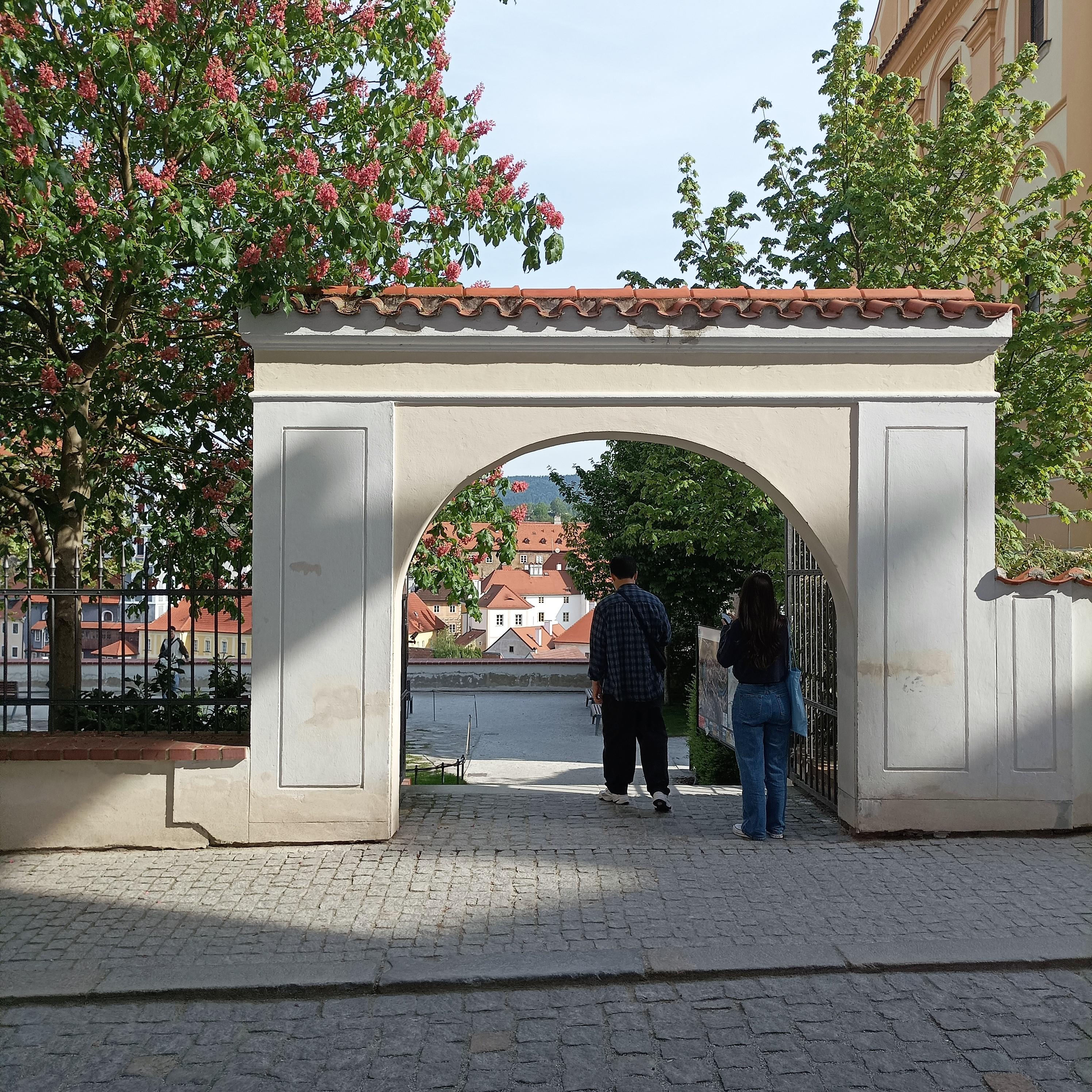 Střední uměleckoprůmyslová škola sv. Anežky České, Český Krumlov, Tavírna109 foto 2