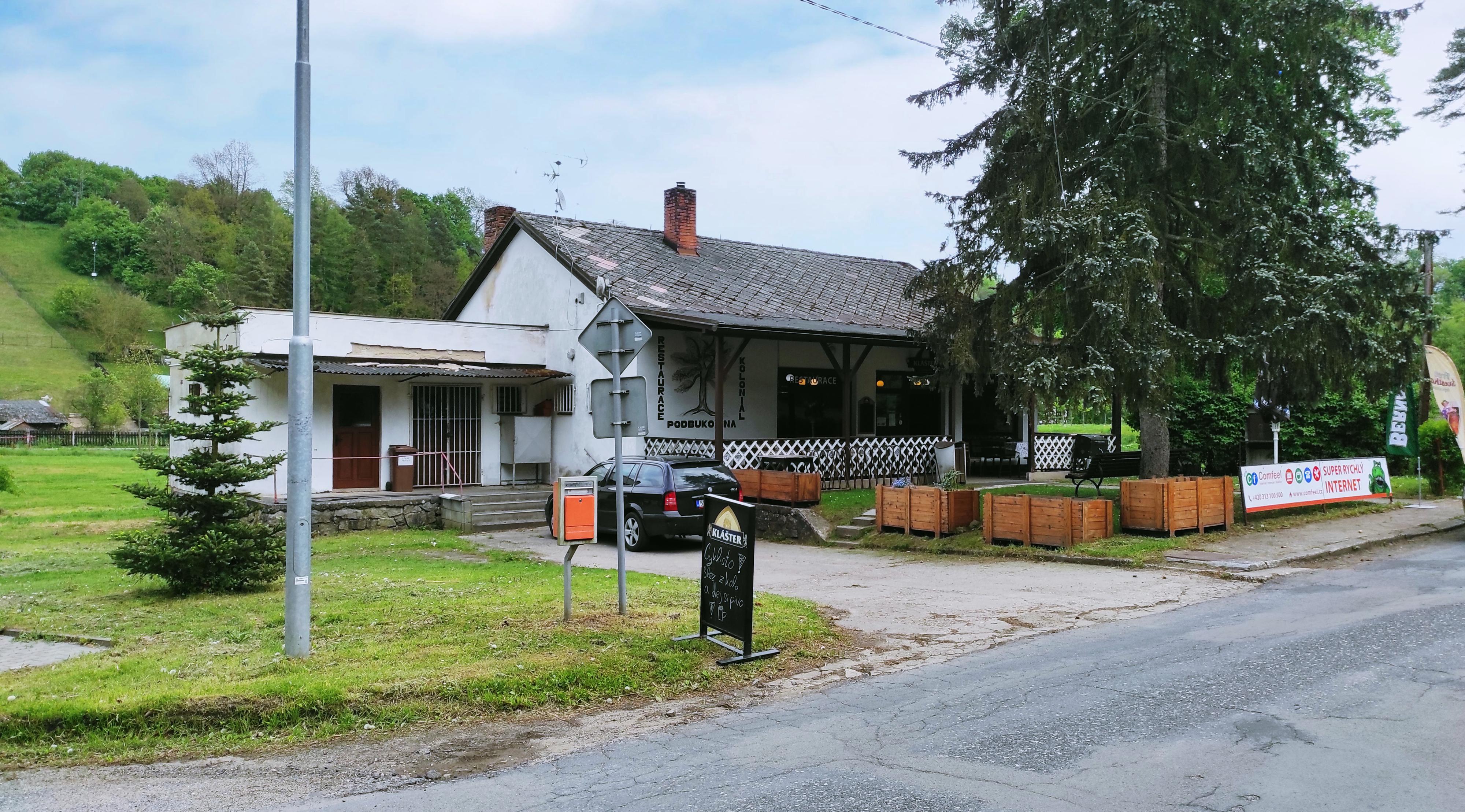 Restaurace Podbukovina foto 3