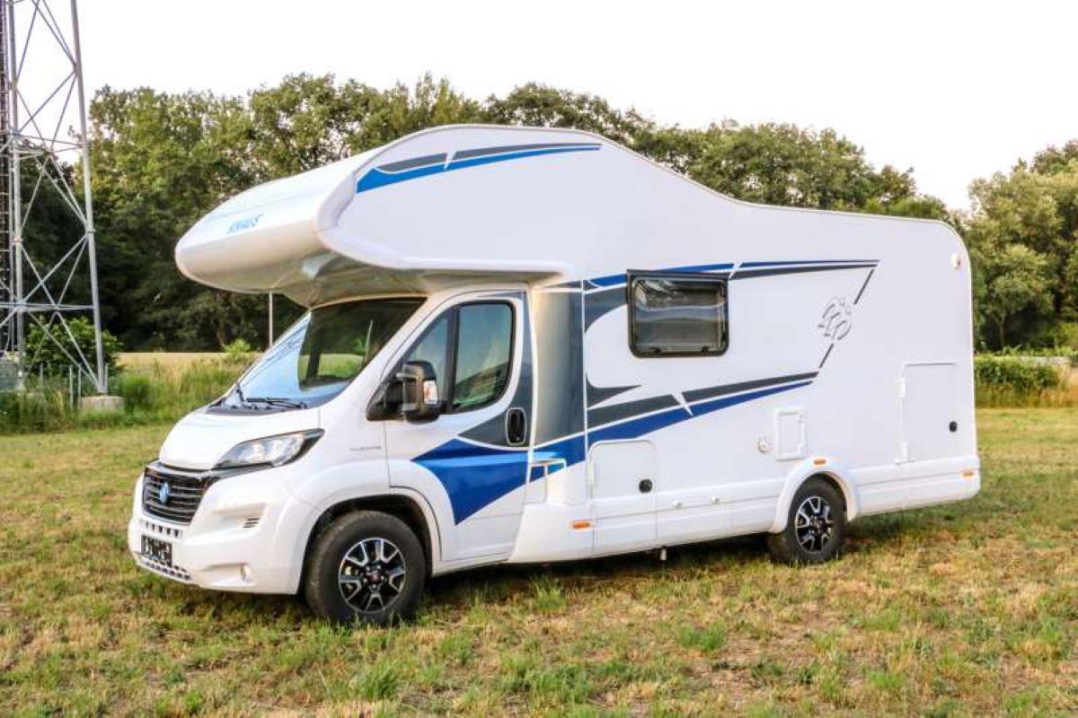 Louda obytné vozy půjčovna