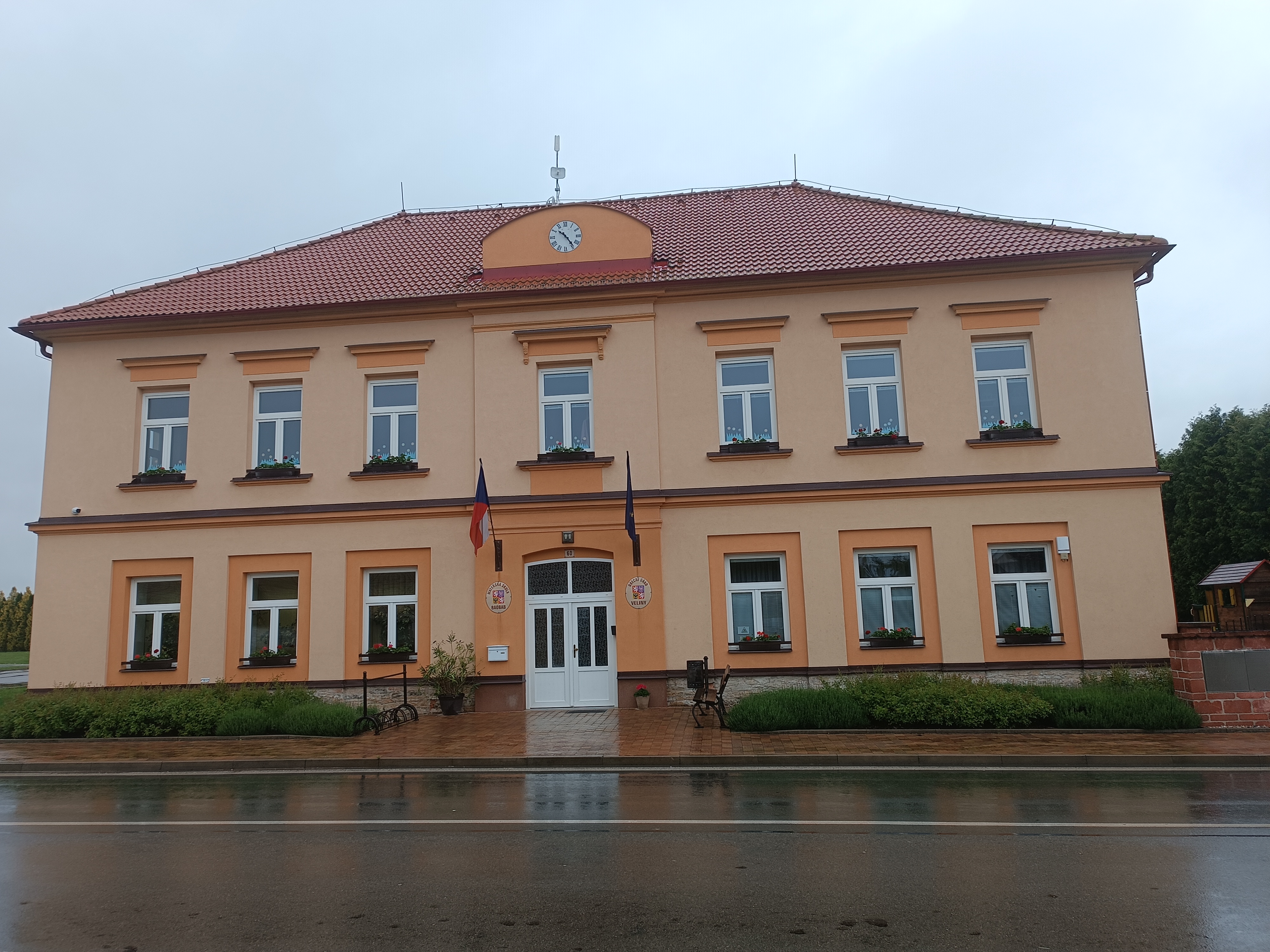 Veliny - obecní úřad