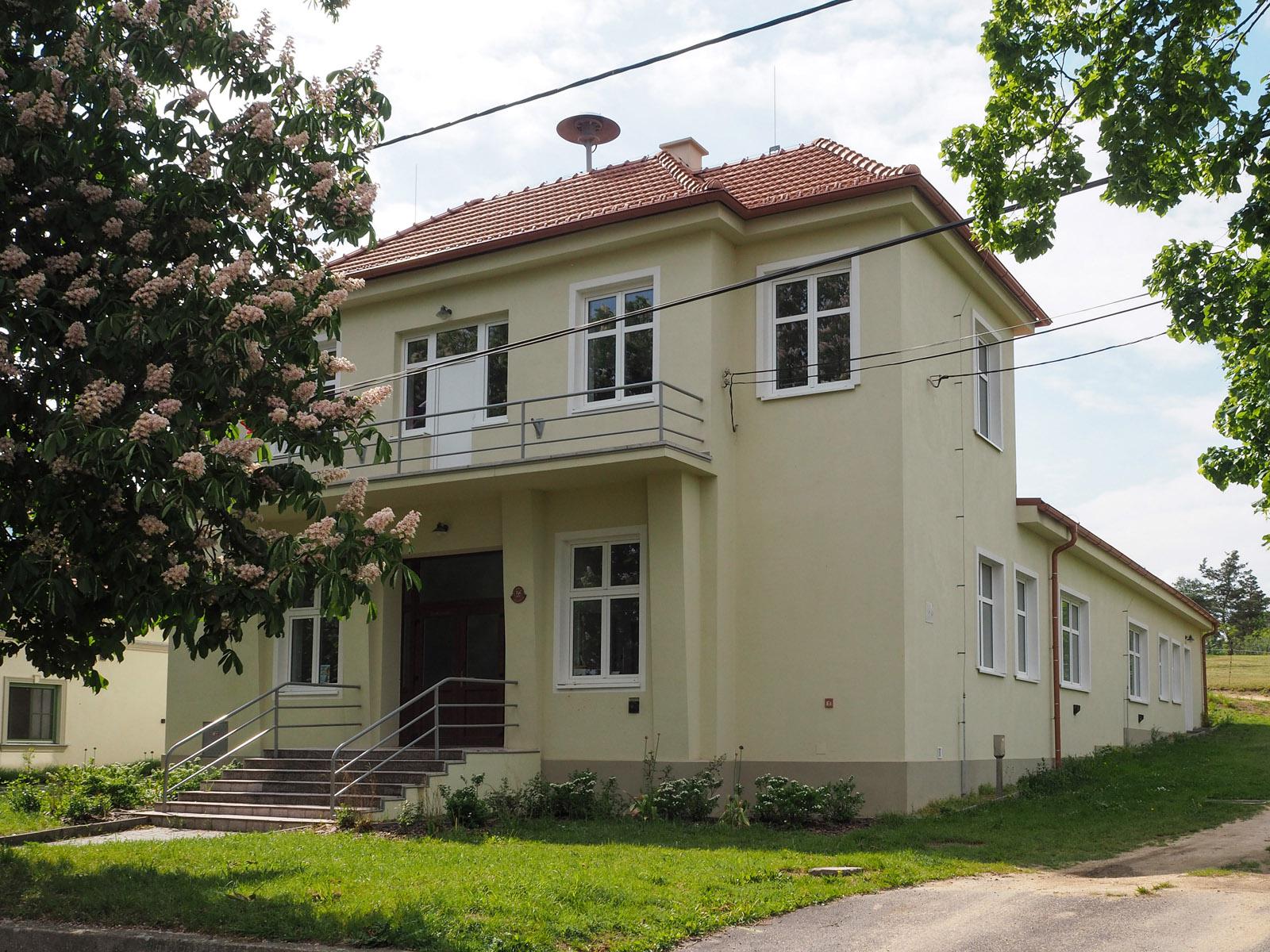 Městská knihovna Znojmo foto 1