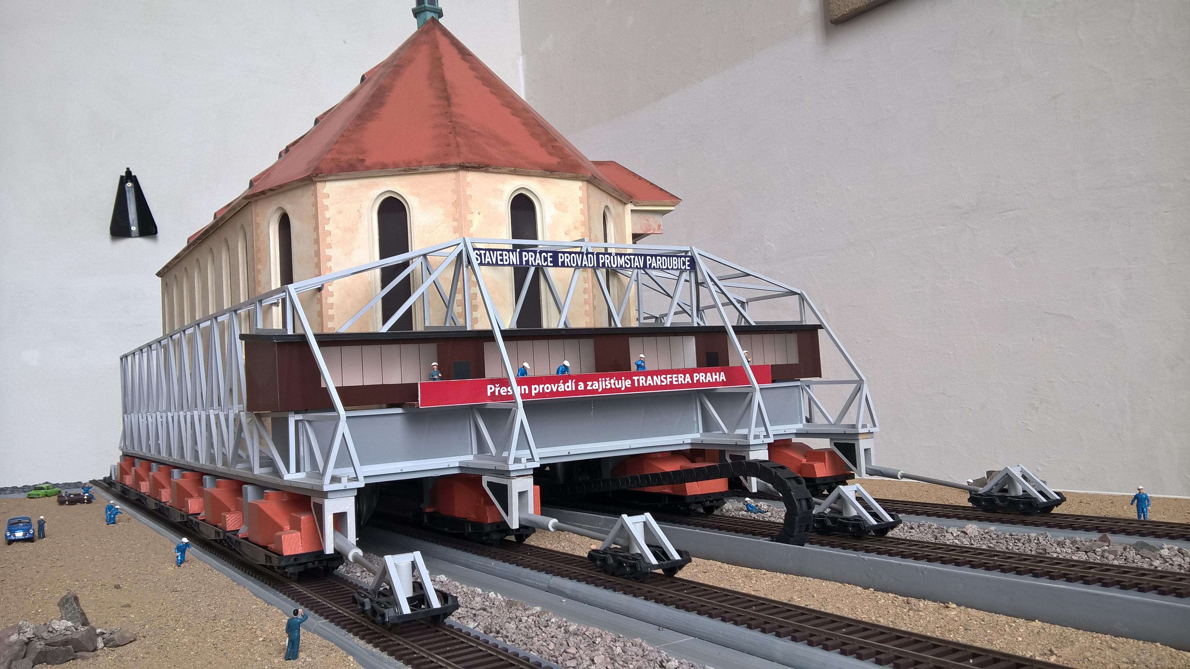 Kostel Nanebevzetí Panny Marie v Mostě foto 4