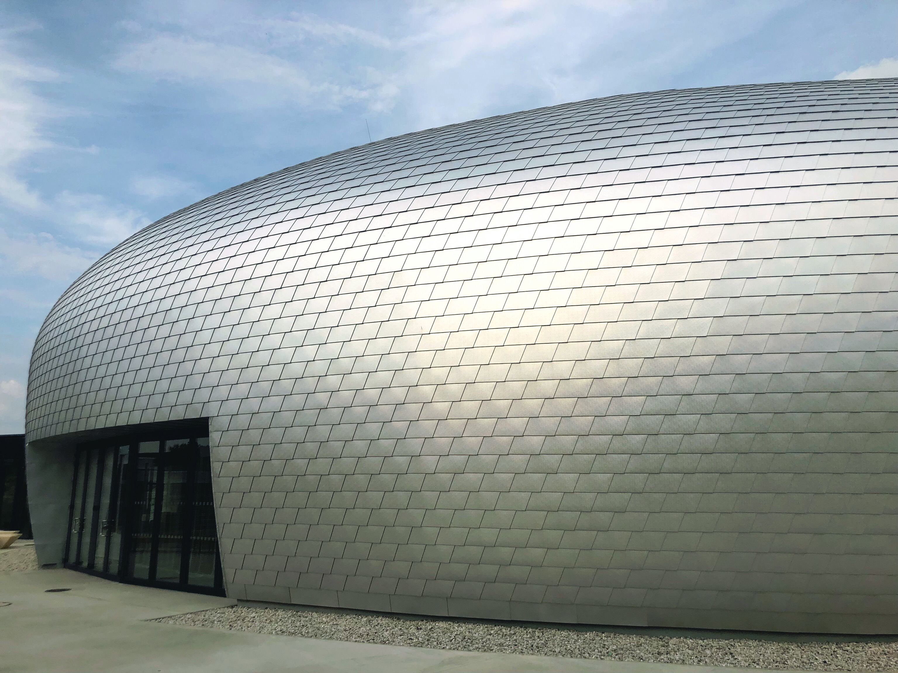 Sportovní hala Dolní Břežany