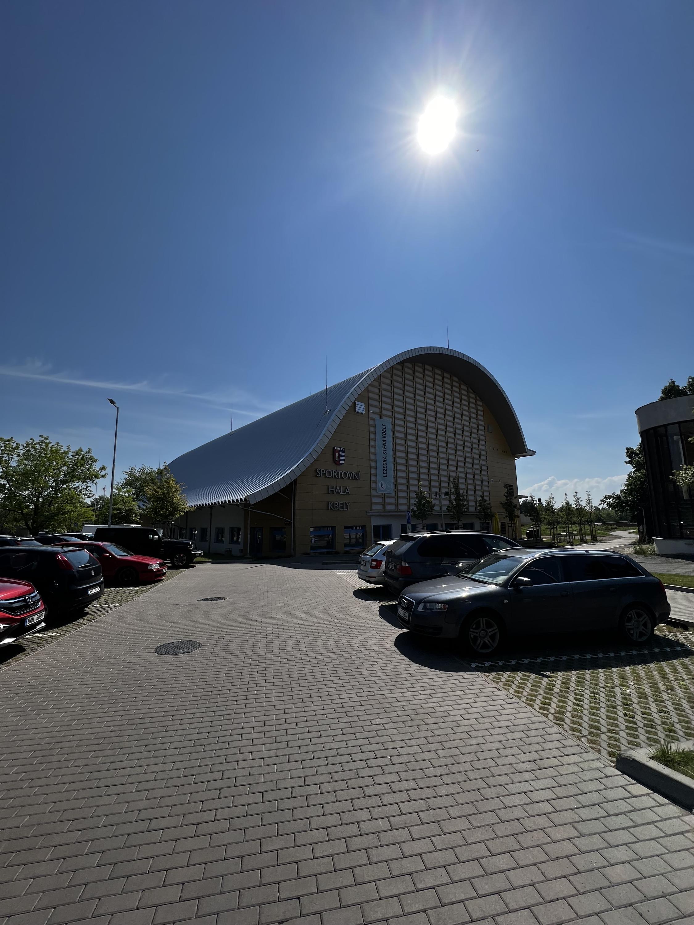 Sportovní hala Kbely foto 3