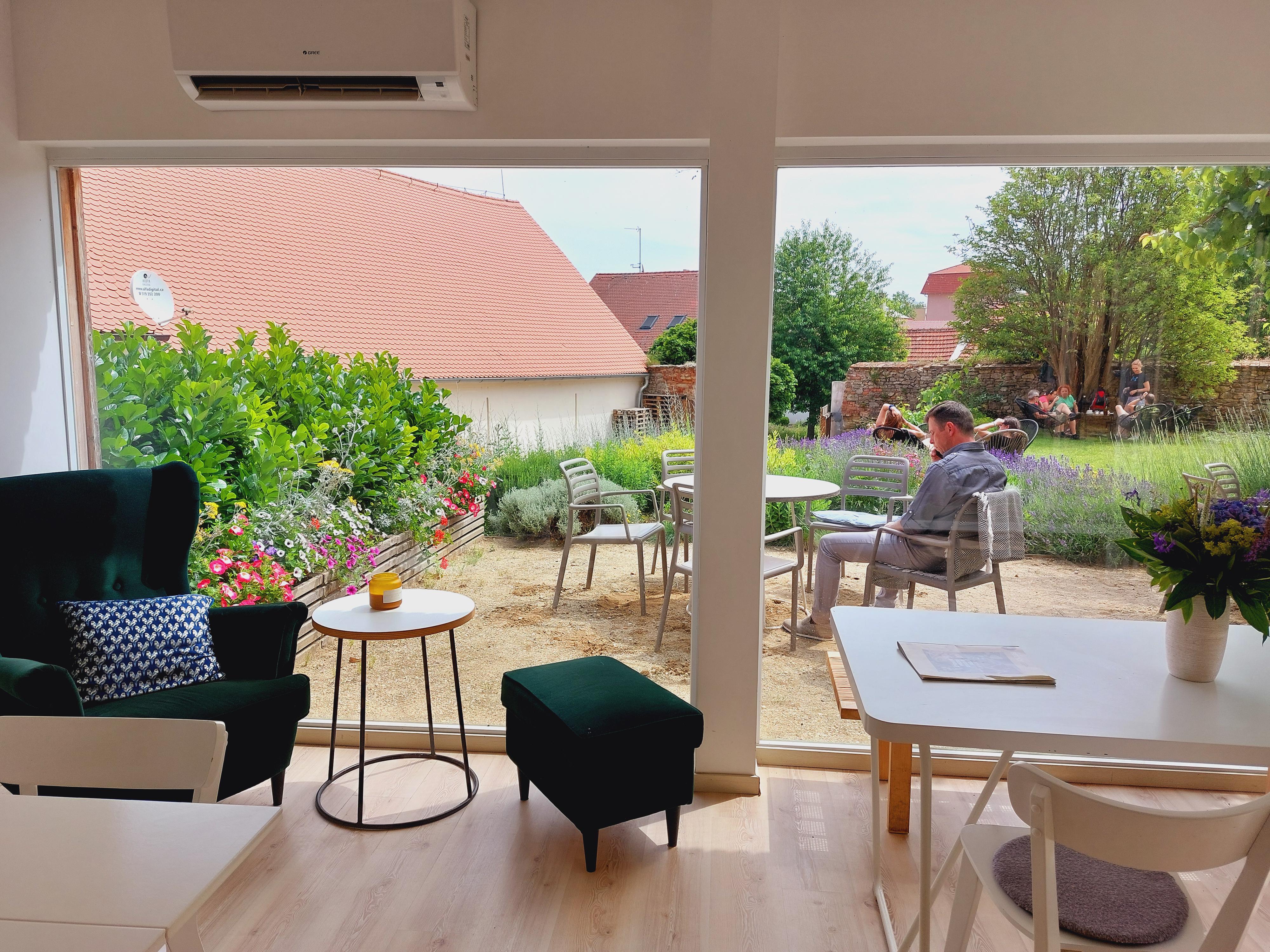 Zahrada café Valtice