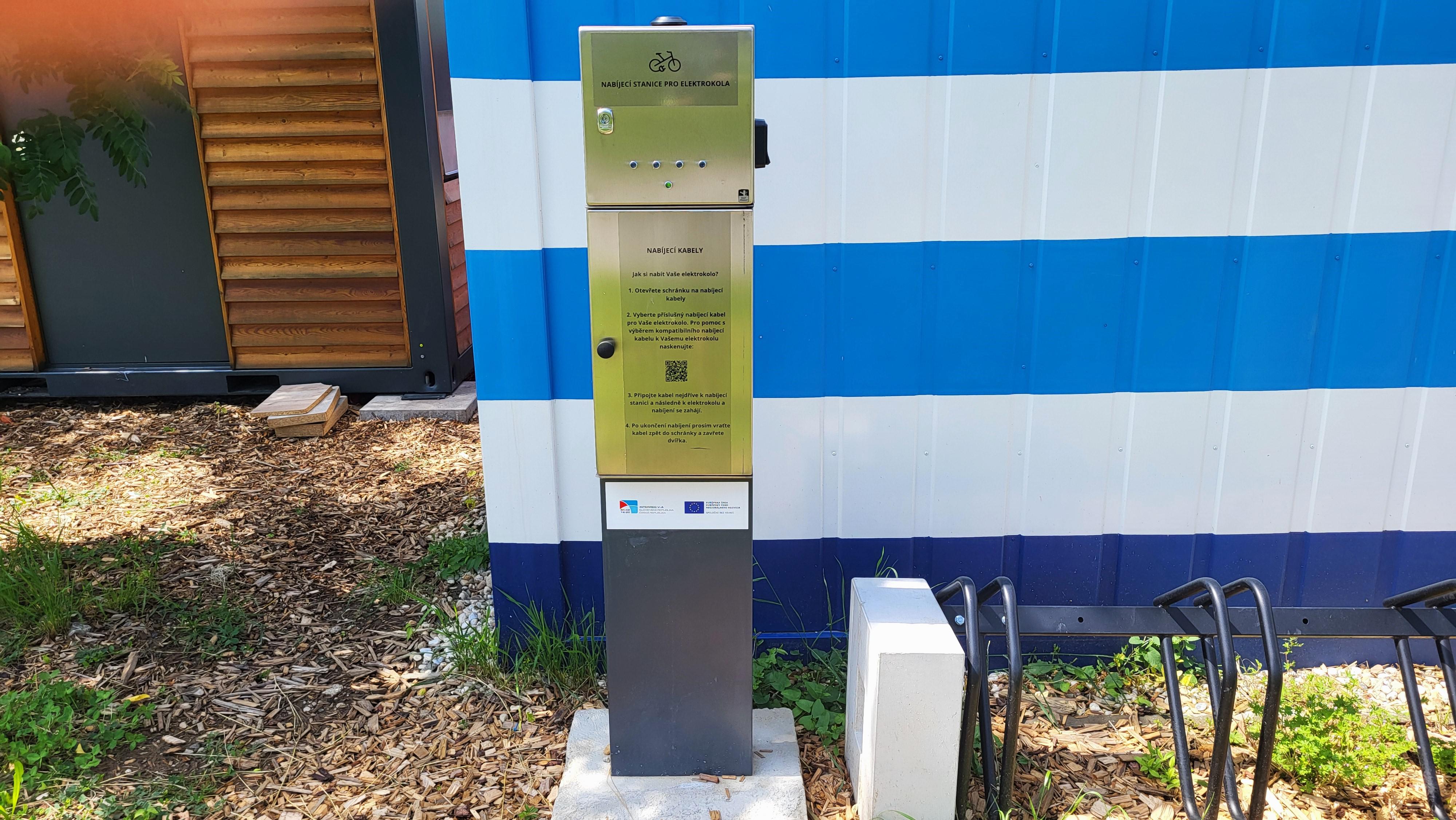 Nabíjecí stanice pro elektrokola foto 5