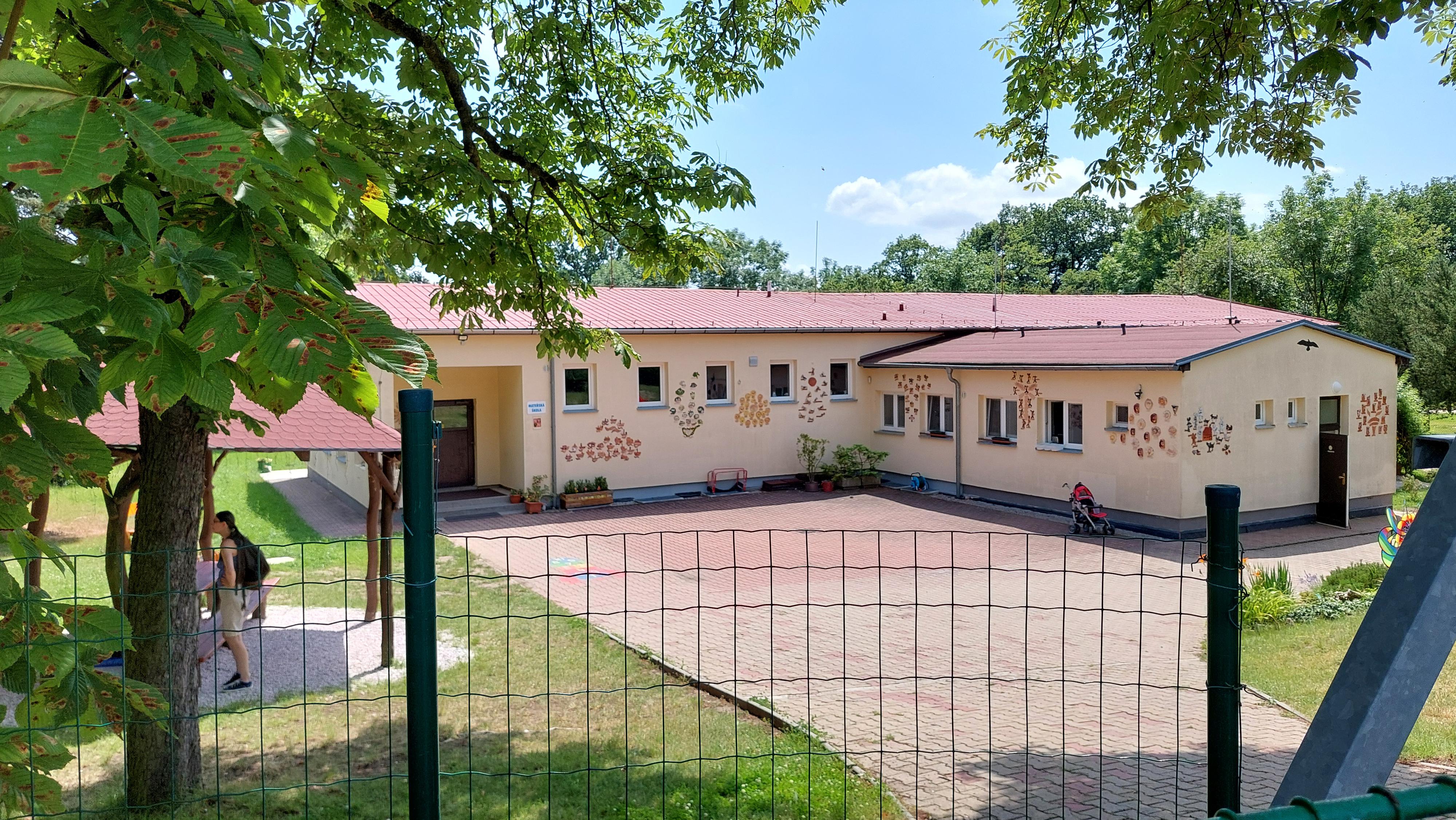 MŠ Litvínov, Gorkého foto 4