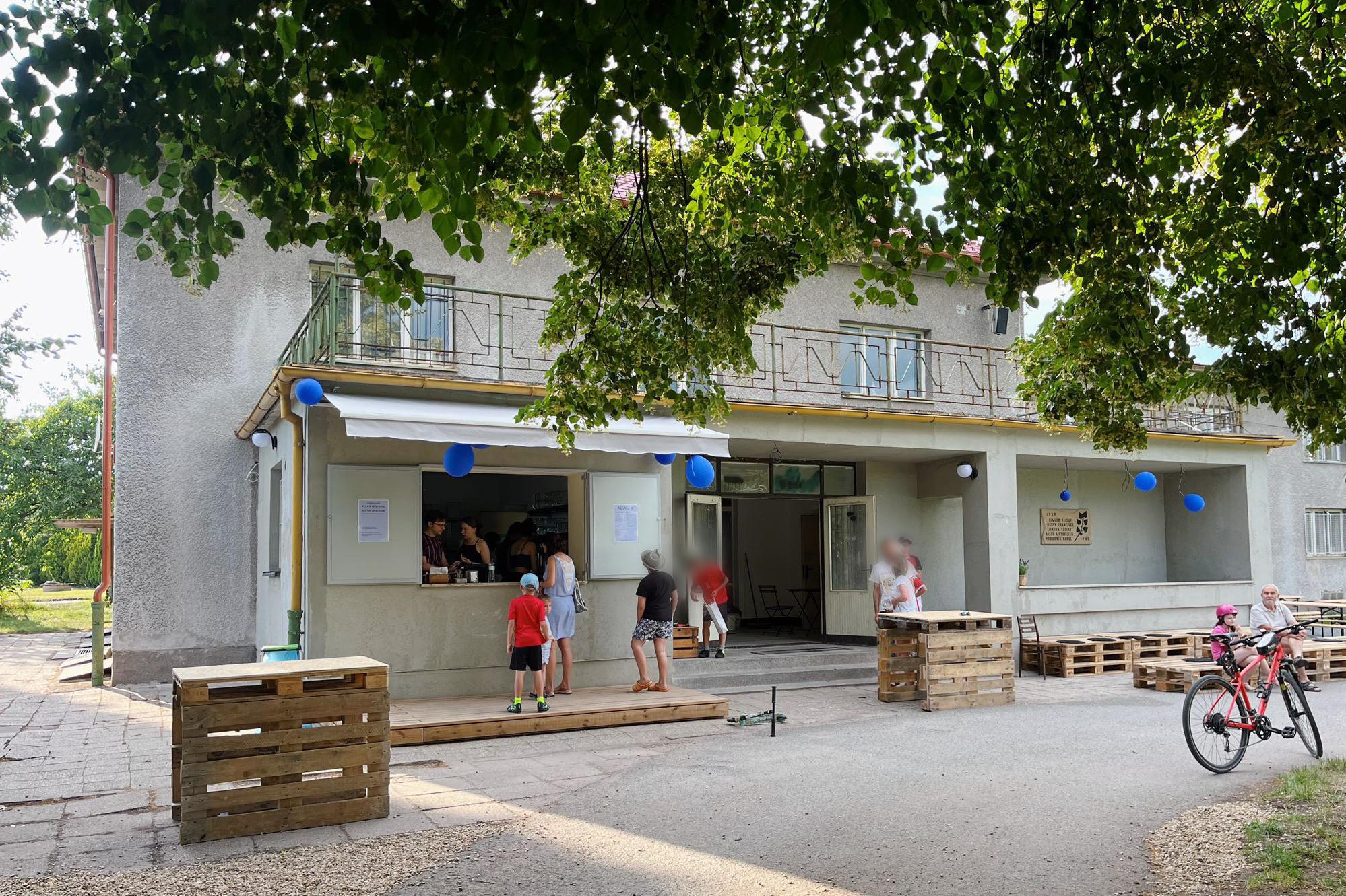 Zastávka Plácky foto 1