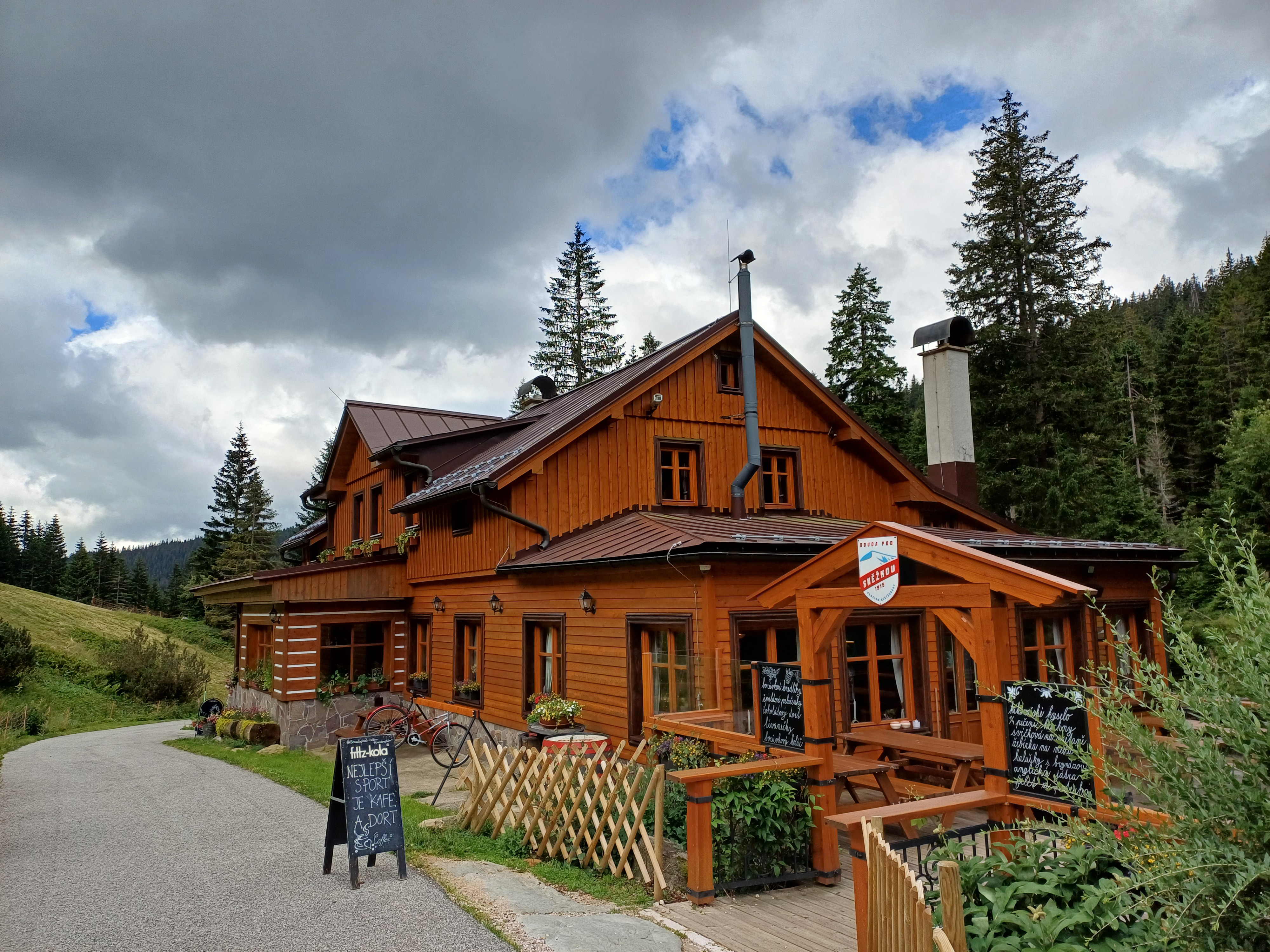 Restaurace Bouda pod Sněžkou foto 2