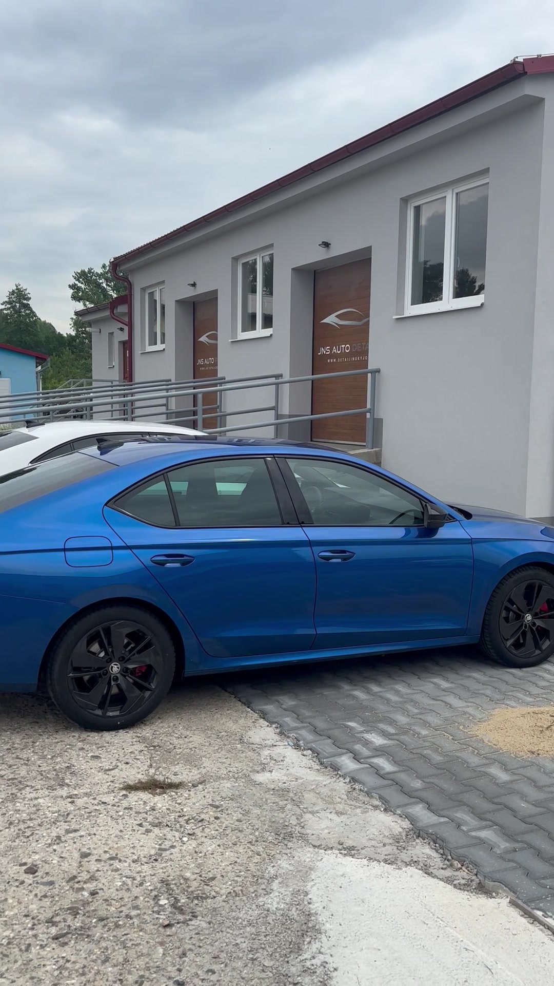 JNS AUTOPŮJČOVNA KYJOV foto 2 (náhled videa)