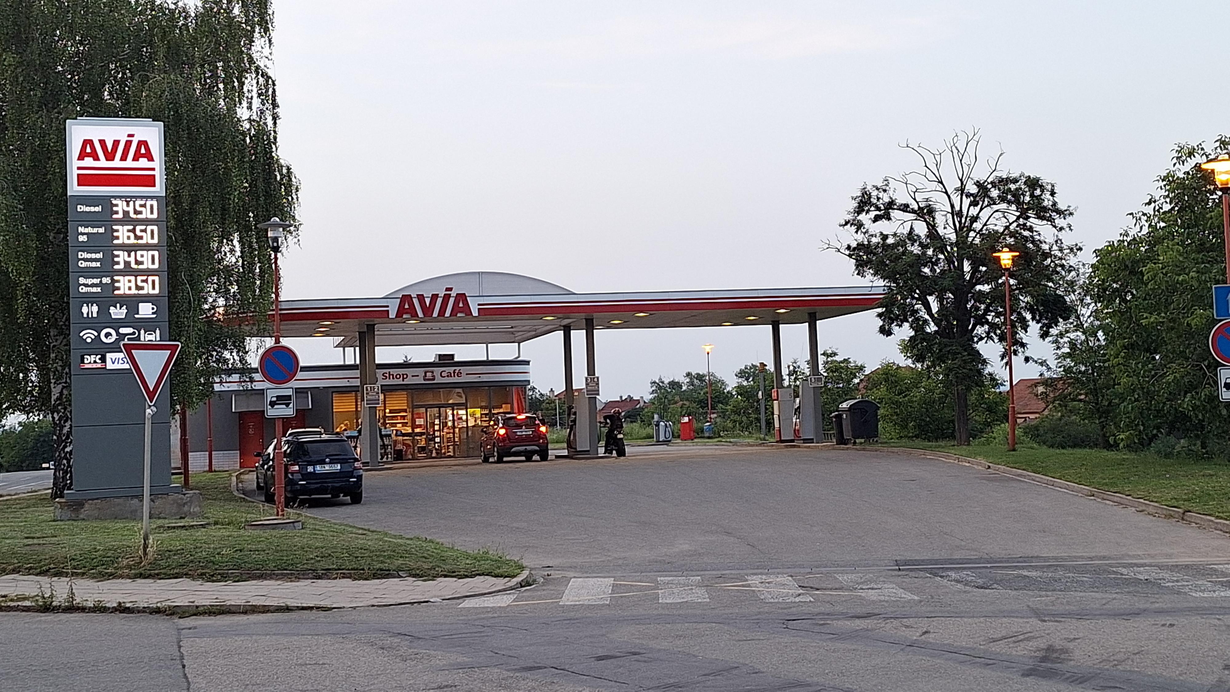 Čerpací stanice AVIA foto 2