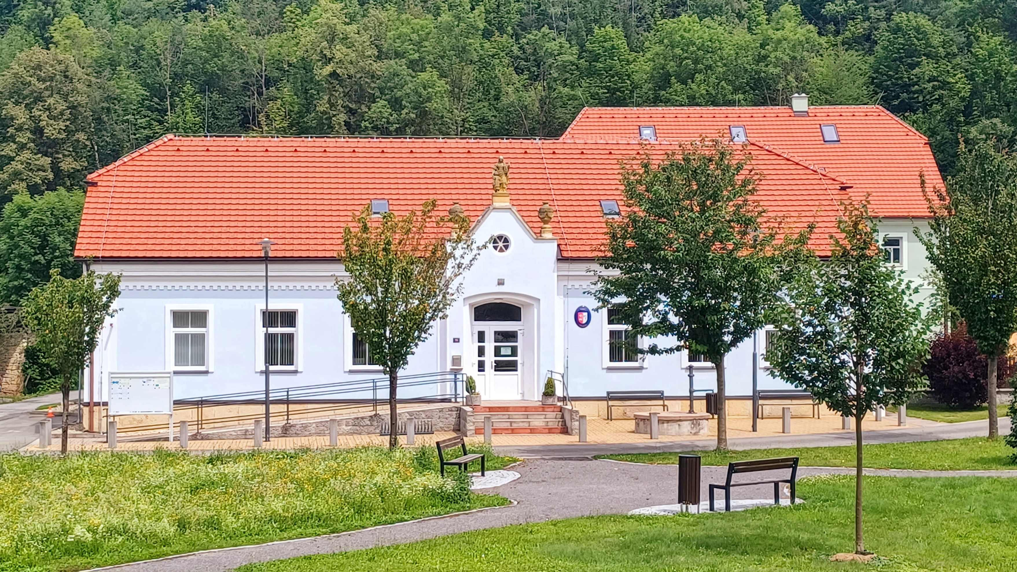 Chmelík - obecní úřad