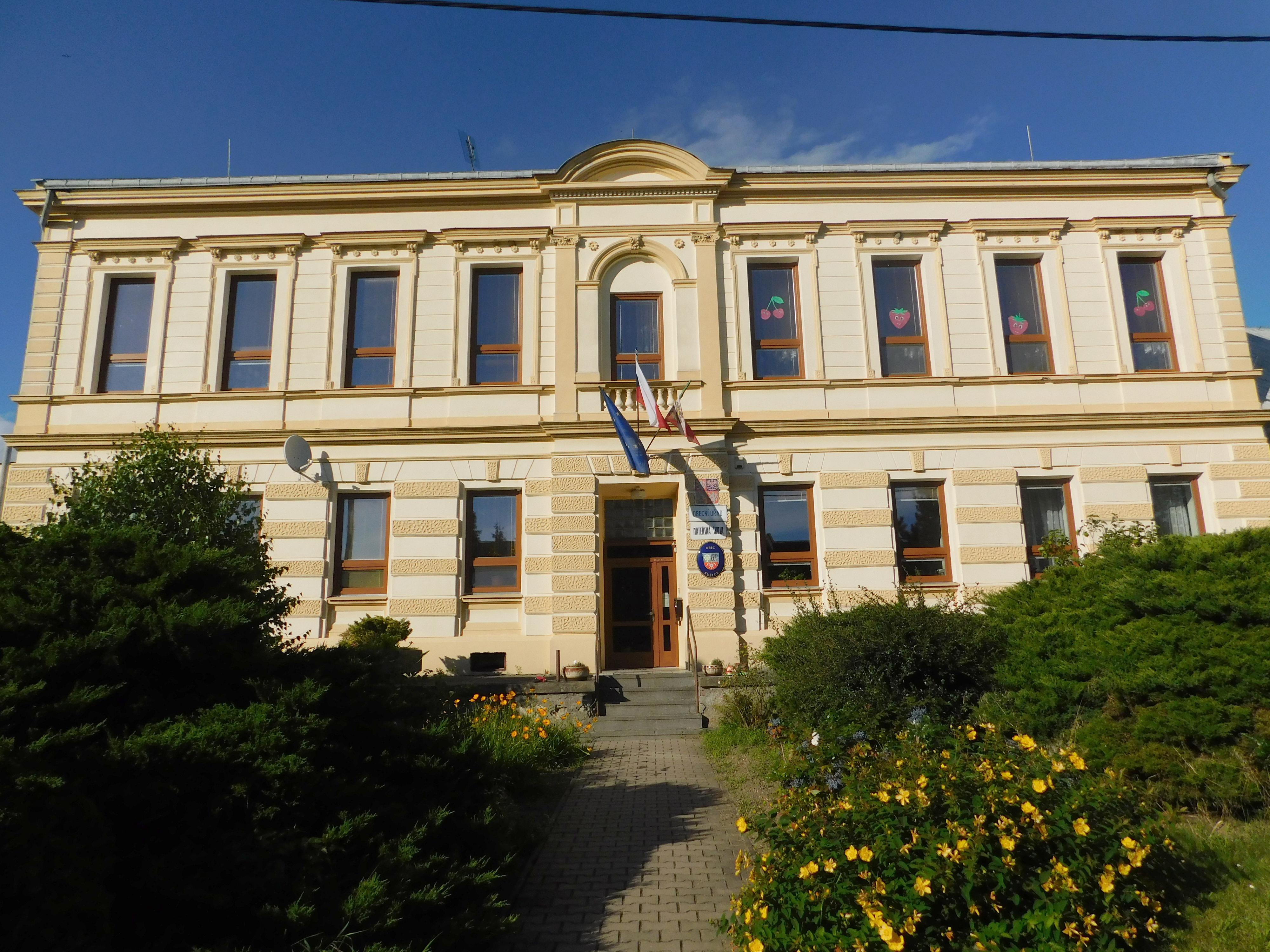 Sušice - obecní úřad foto 3
