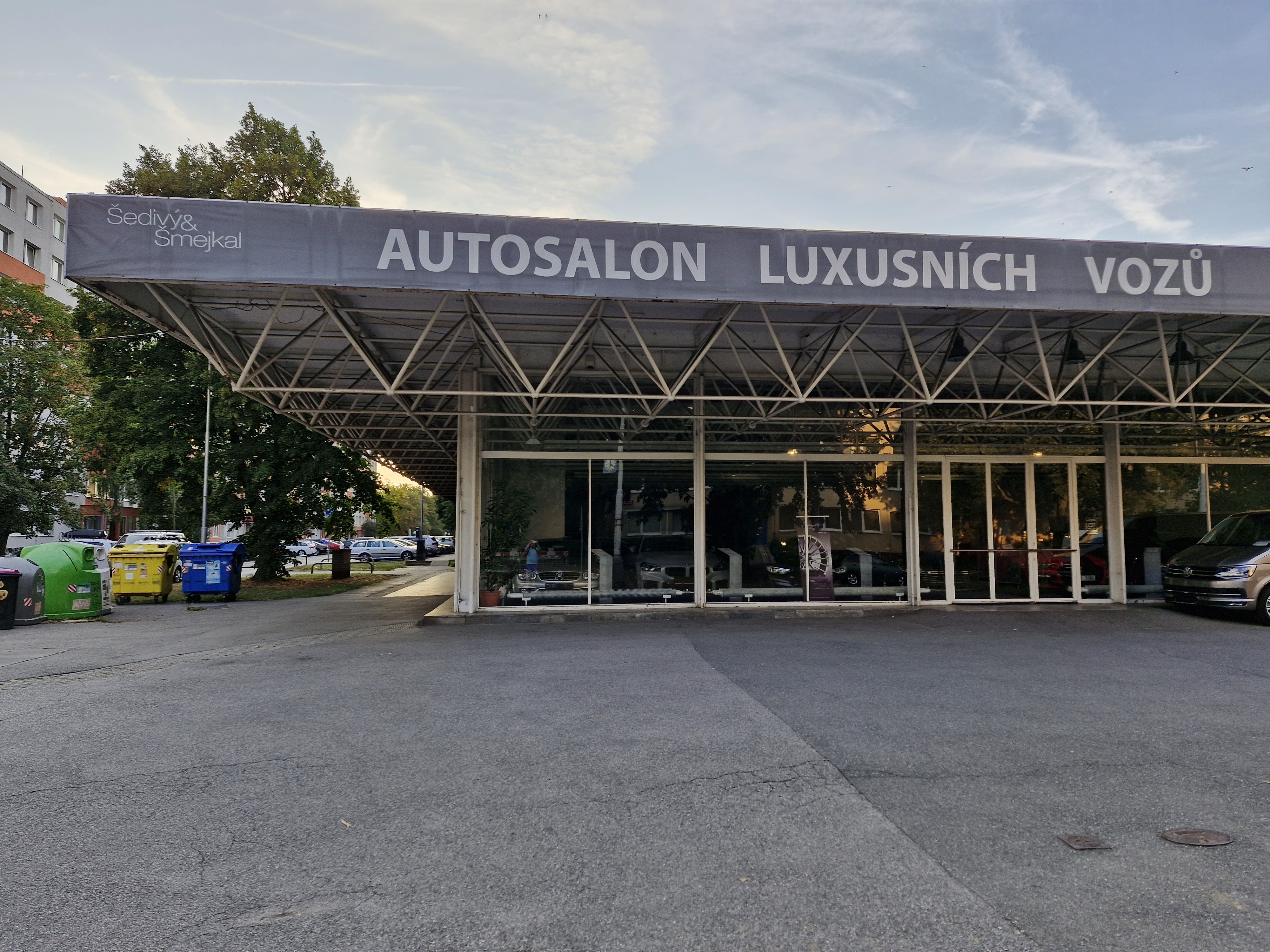 Autosalon Šedivý & Šmejkal s.r.o. foto 3