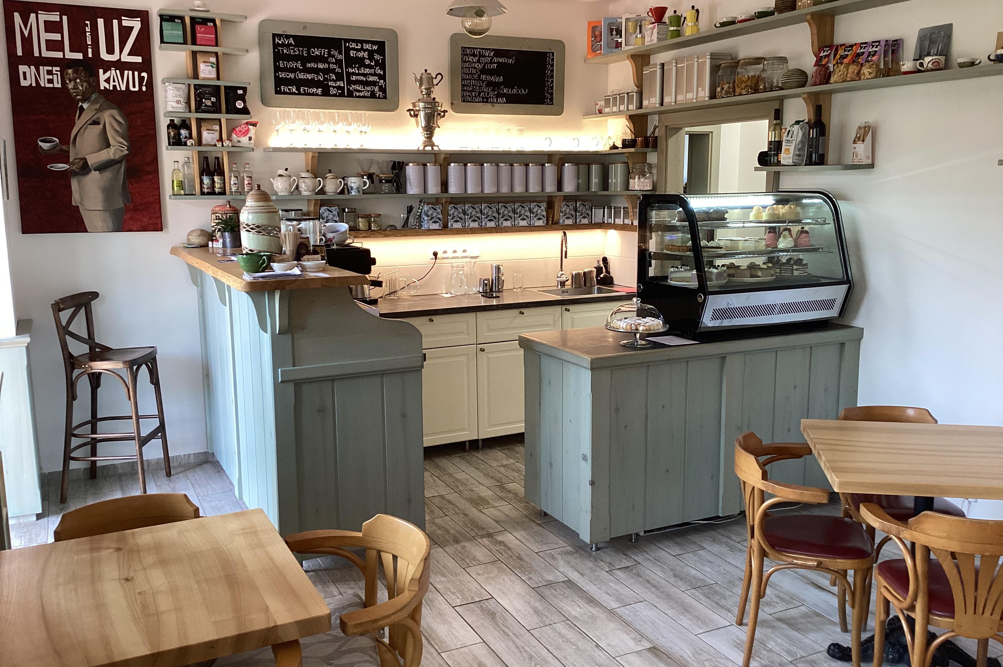 Kavárna a čajovna V Kaštanech