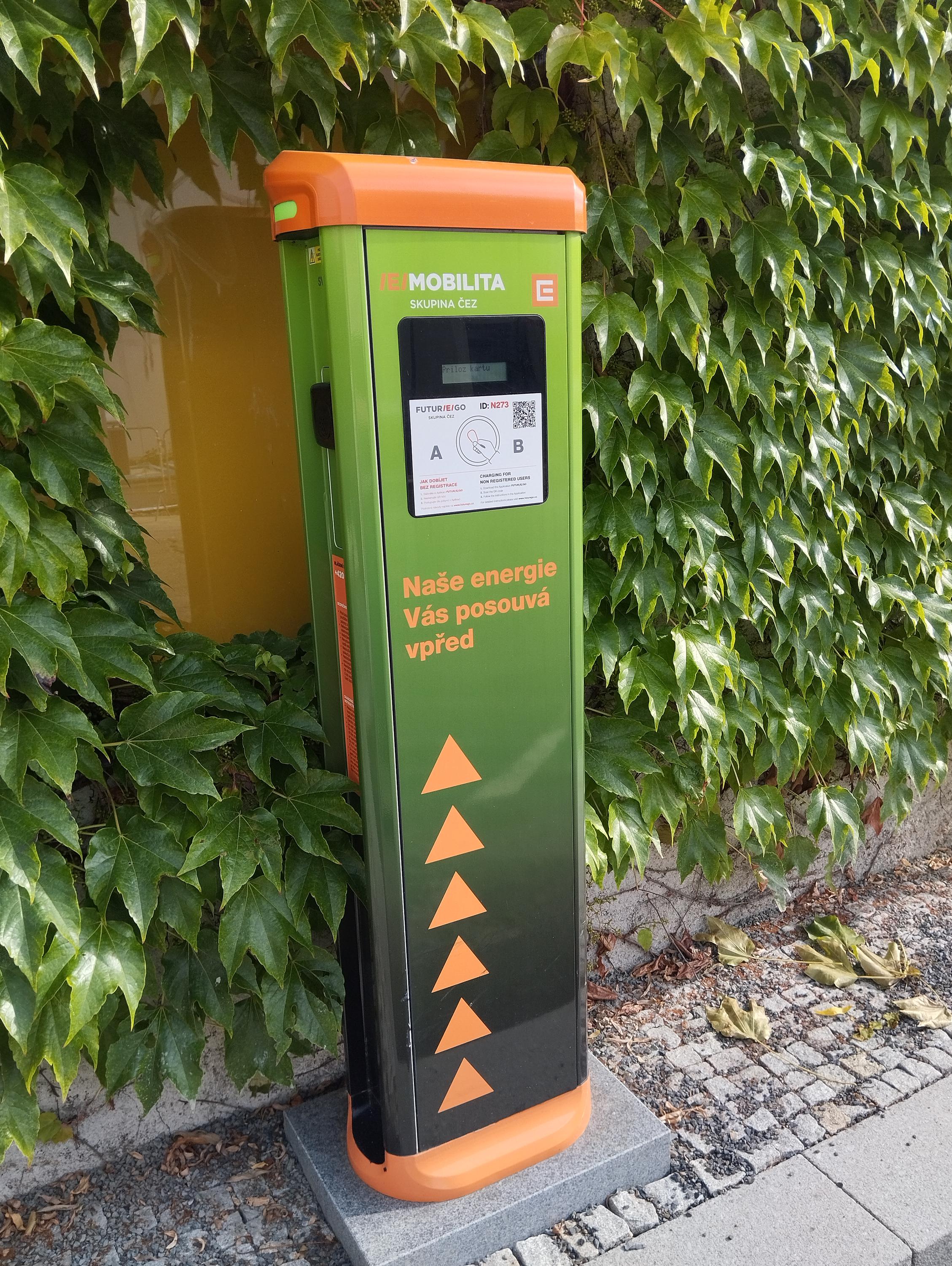 Nabíjecí stanice ČEZ foto 3