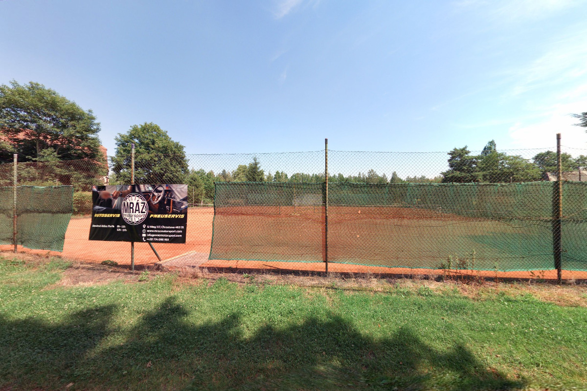 Tenisové kurty U Muzea