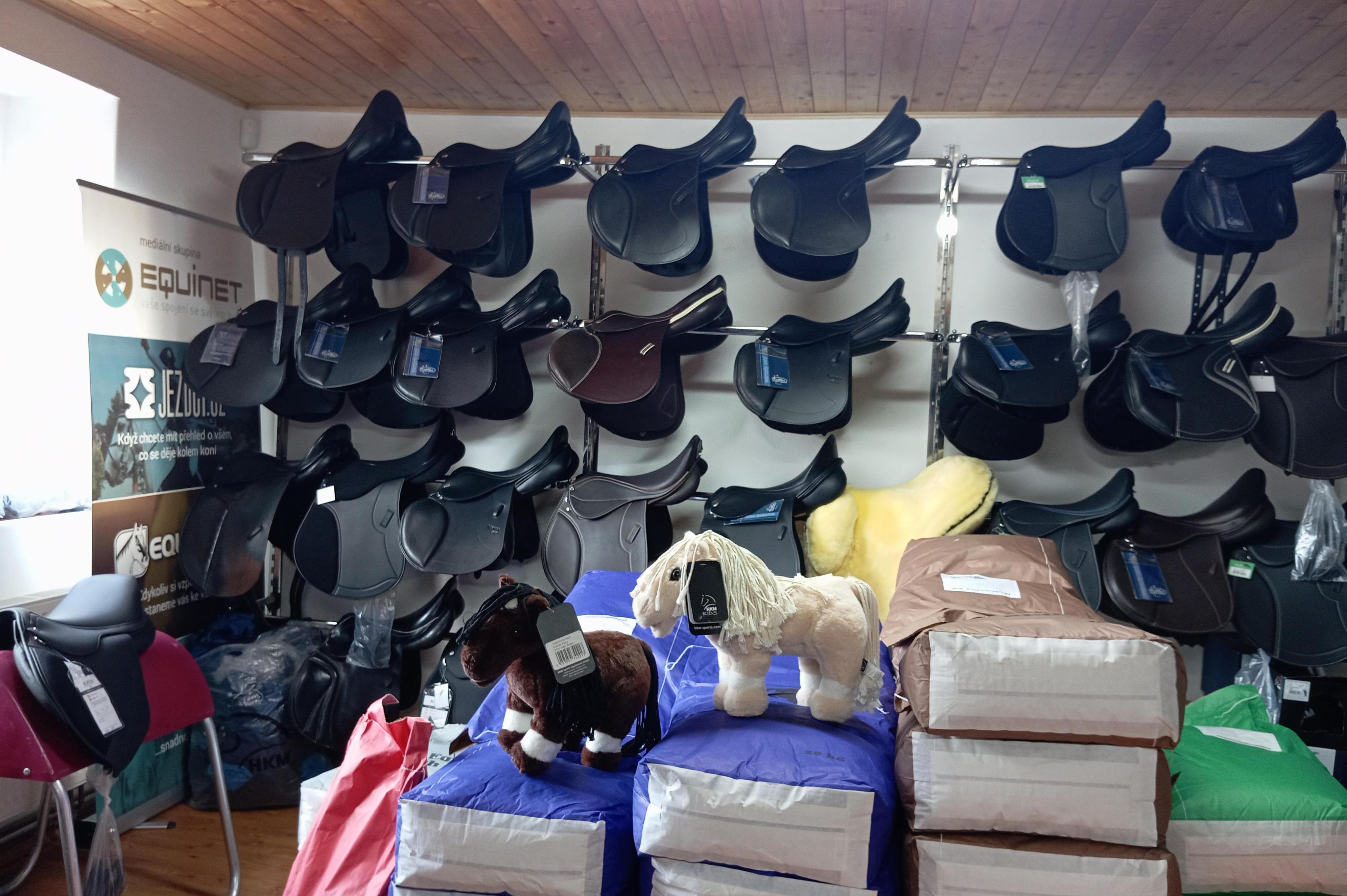 Jezdecké potřeby Mauricio