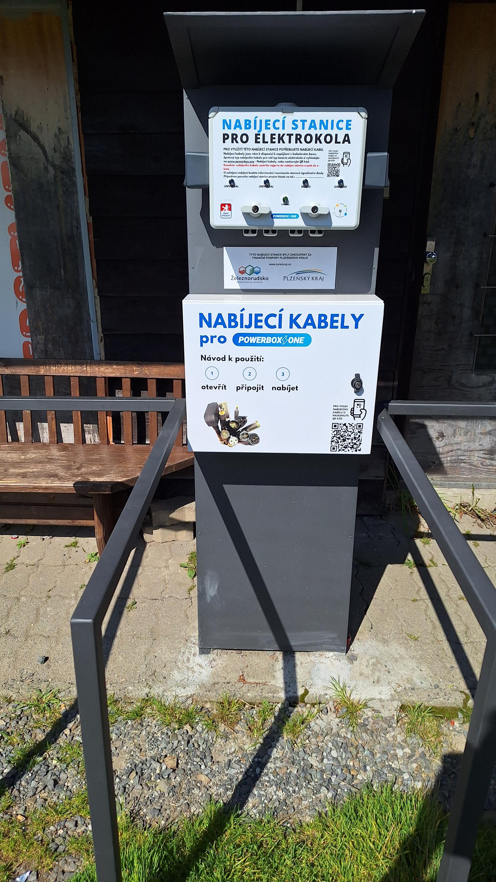 Nabíjecí stanice pro elektrokola Pancíř foto 2