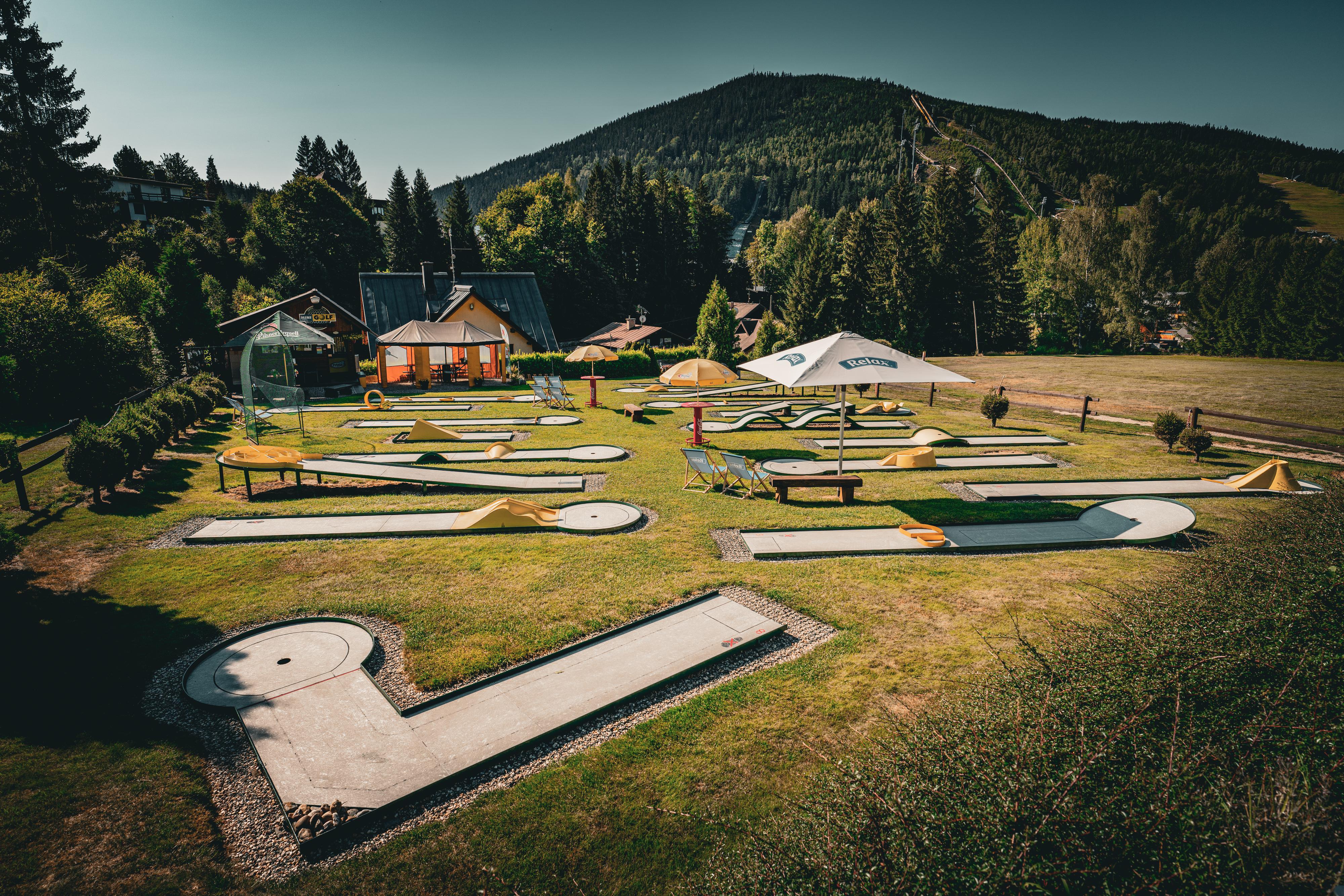 MINIGOLF Harrachov foto 2