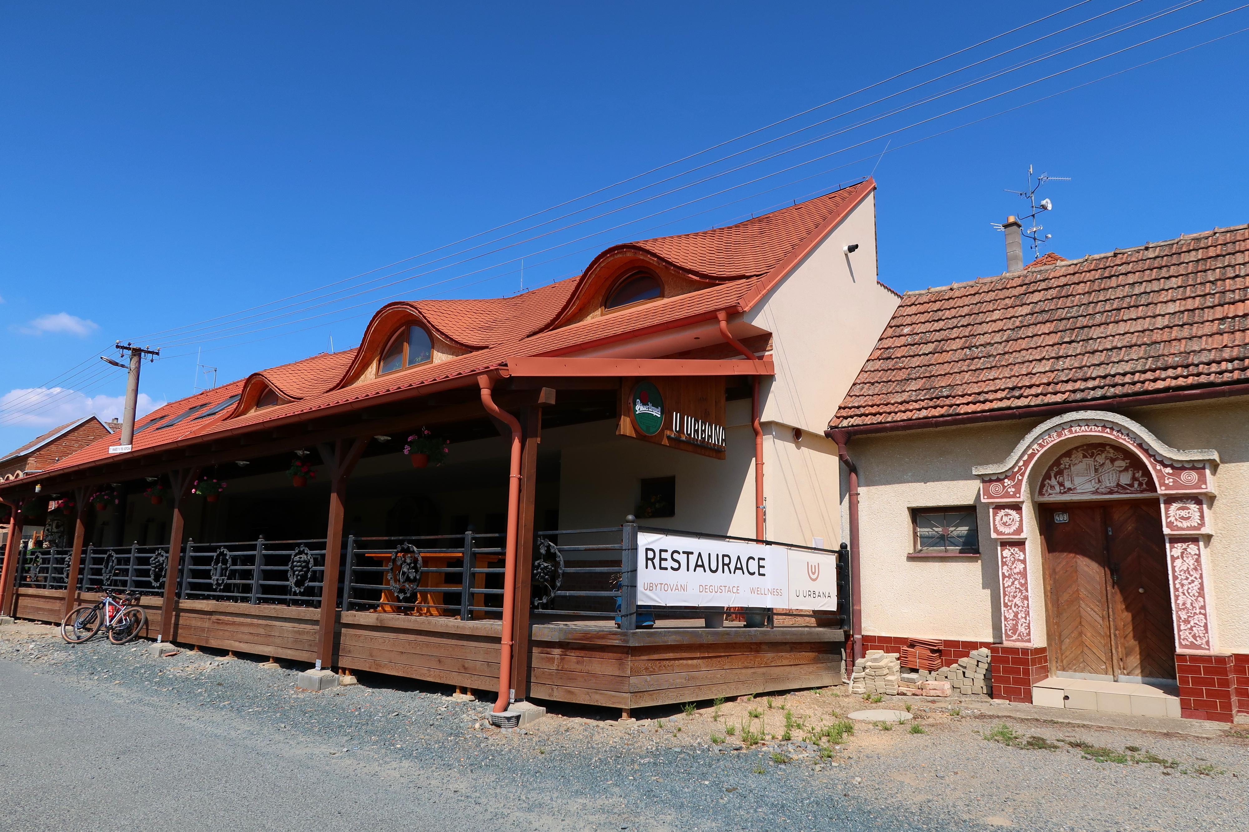 Restaurace Vinný šenk U Urbana foto 6